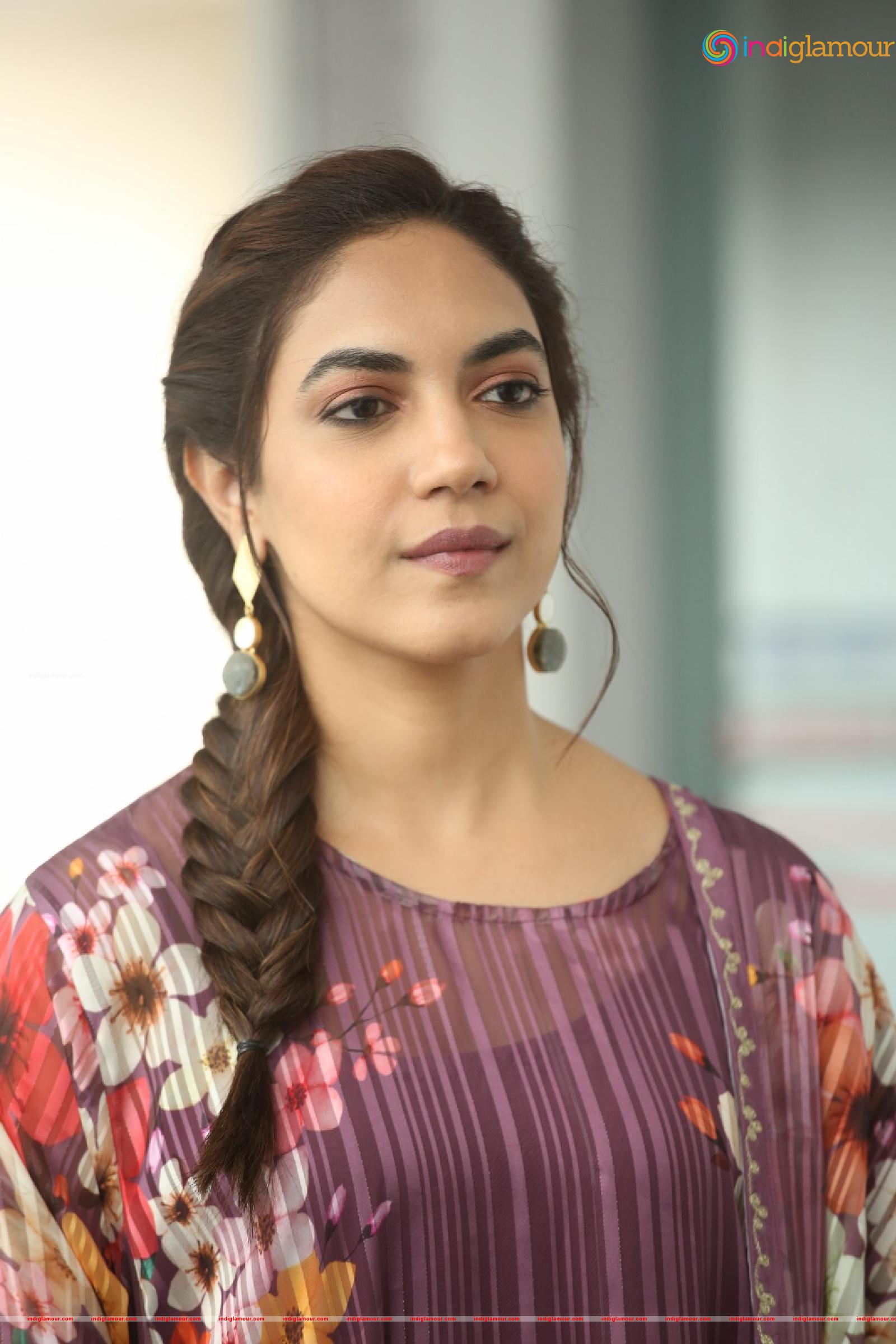 Ritu Varma Actress hd photo