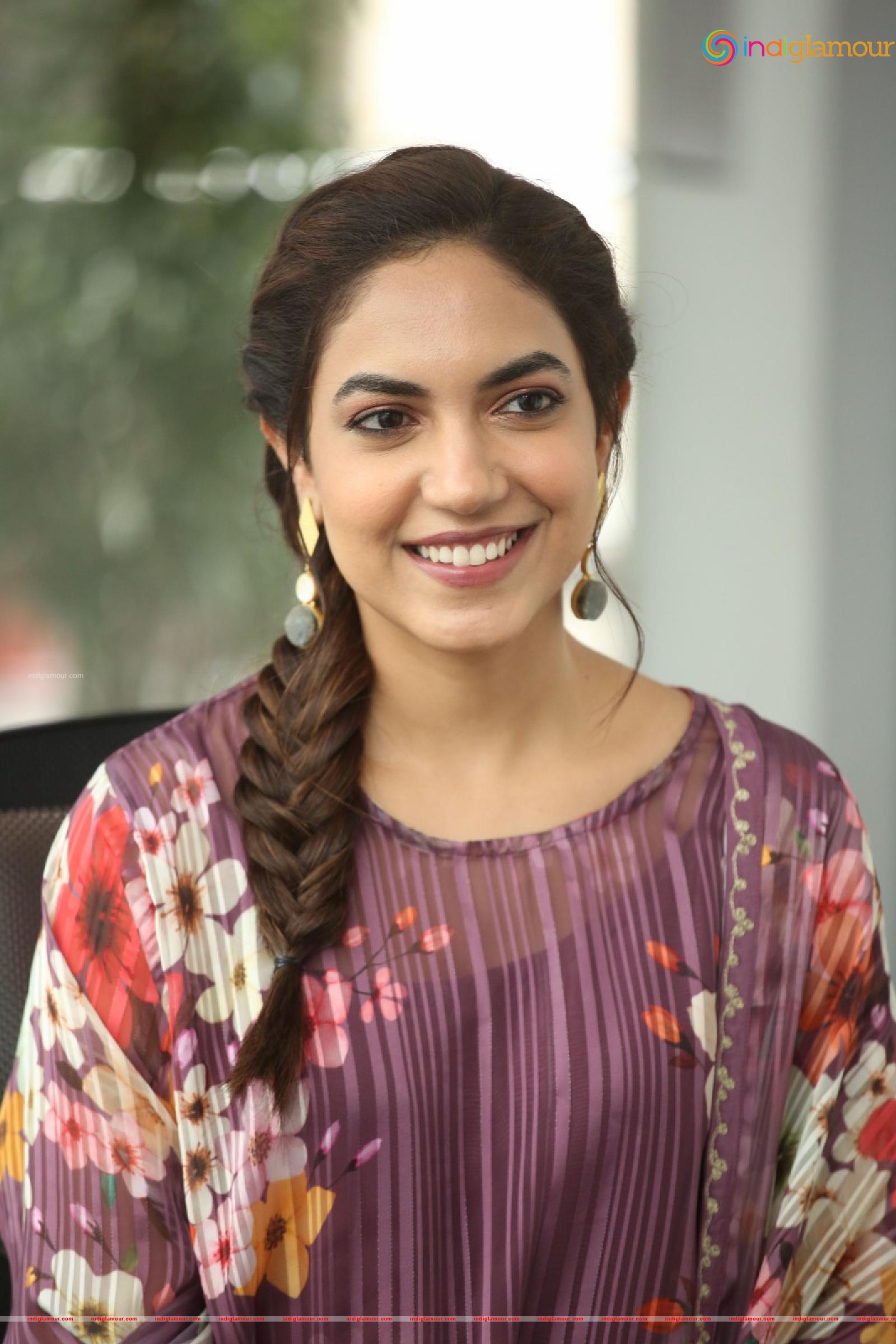 Ritu Varma Actress hd photo