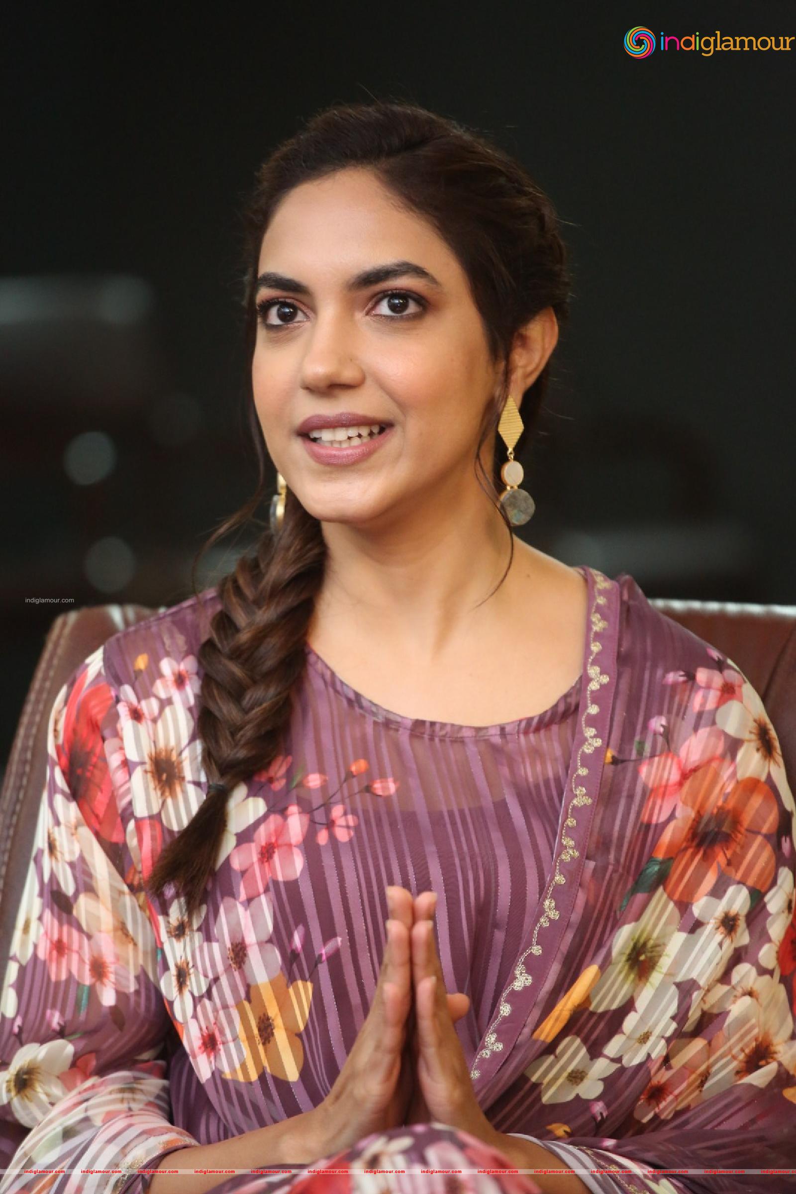 Ritu Varma Actress hd photo