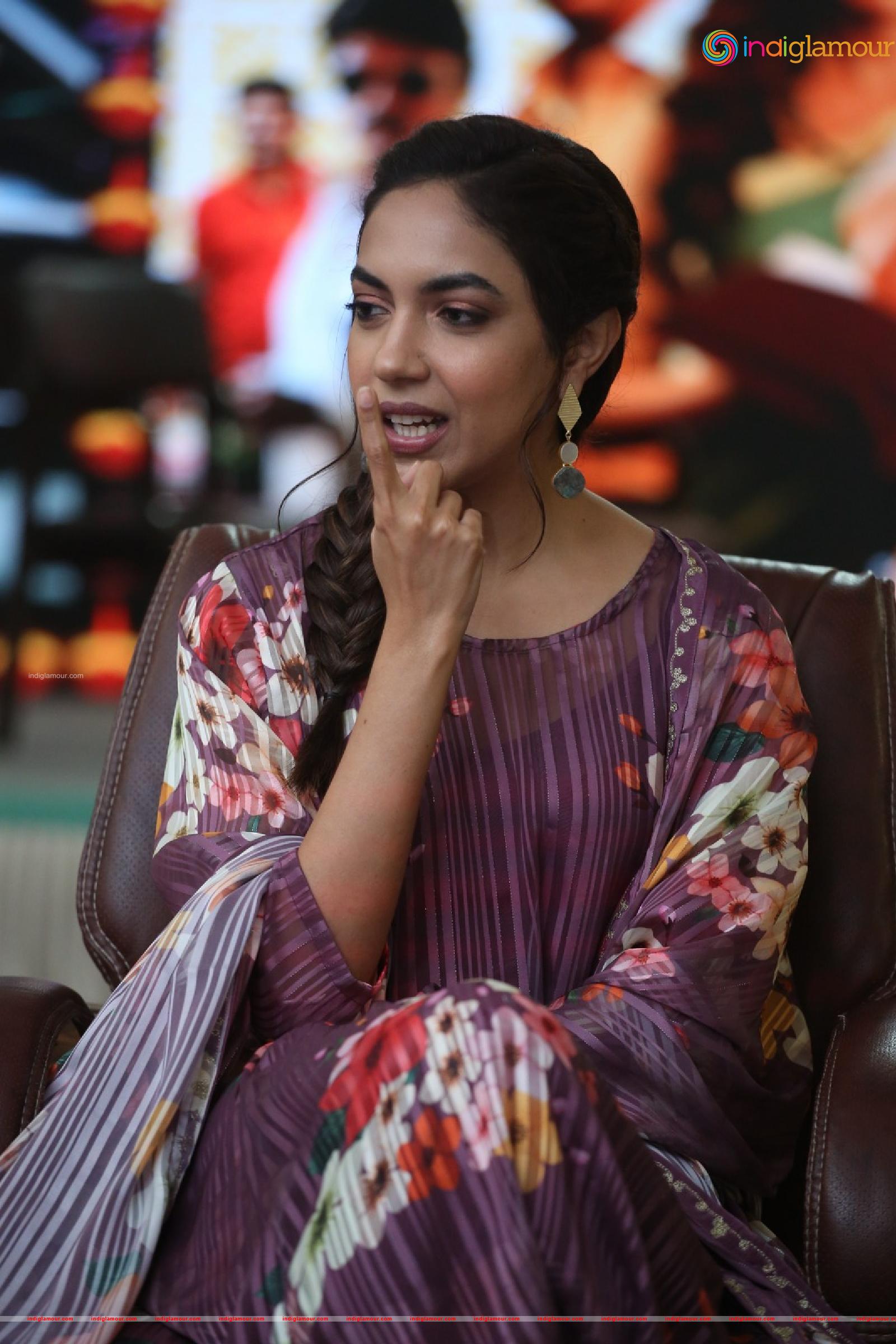 Ritu Varma Actress hd photo