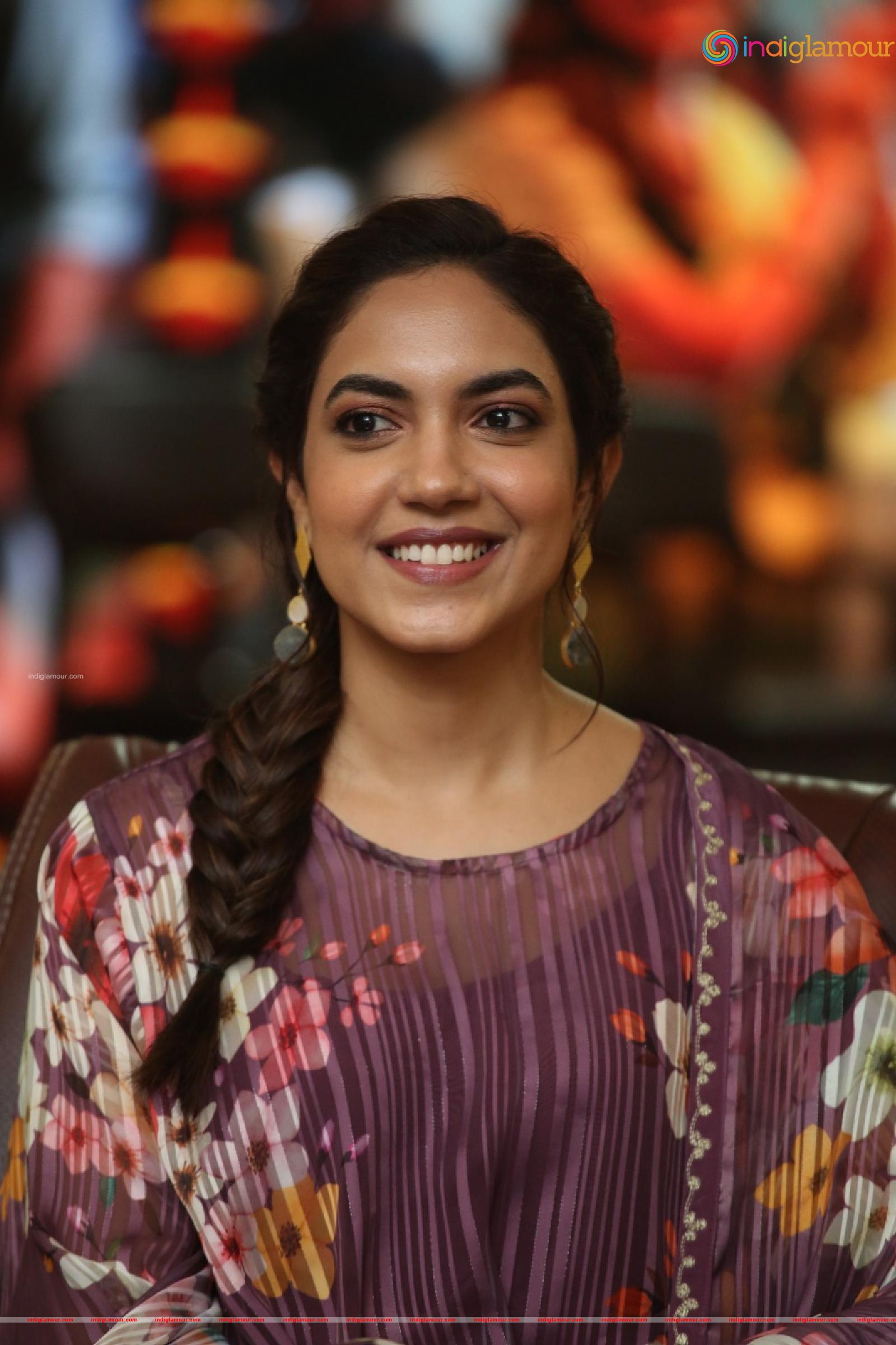 Ritu Varma Actress hd photo