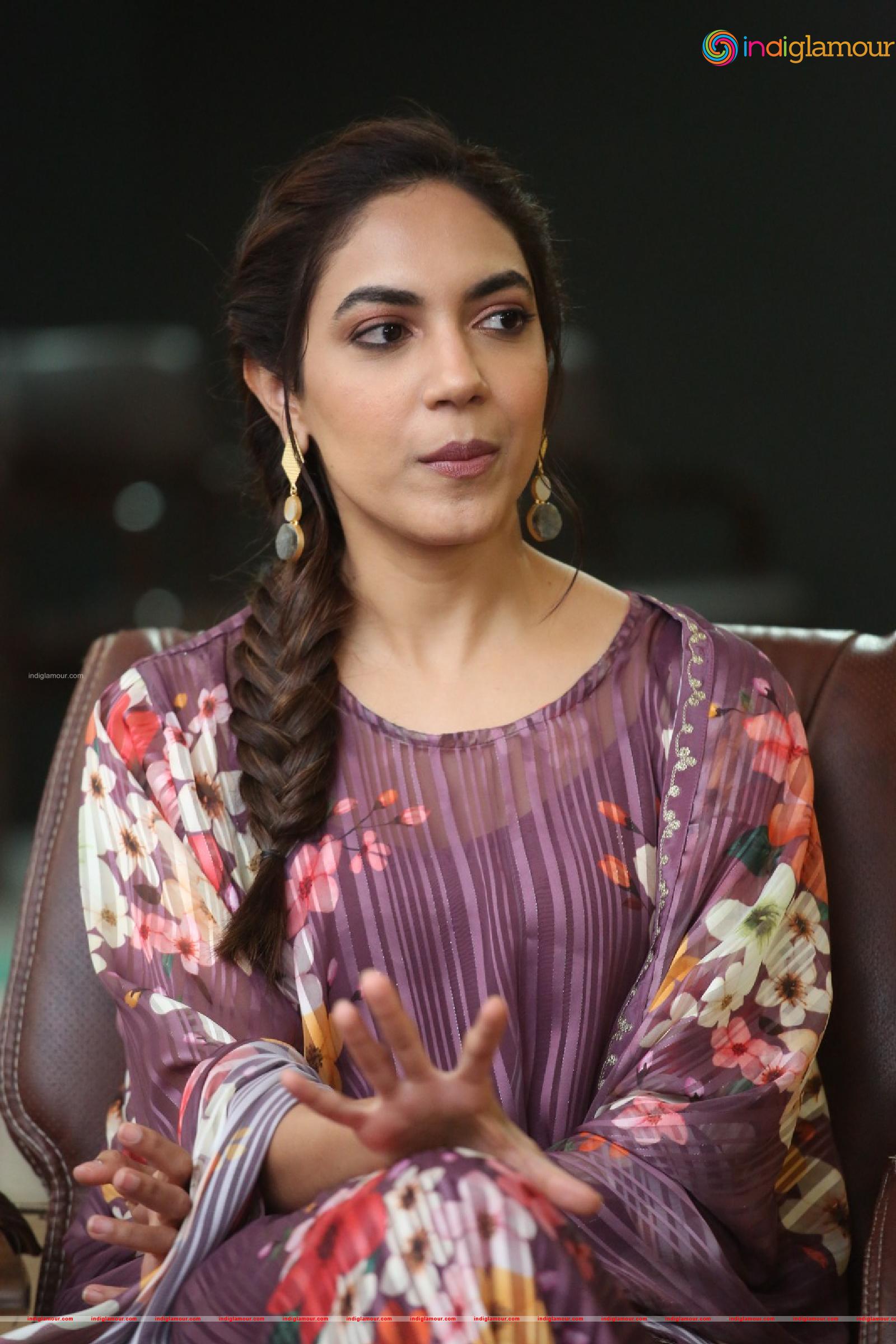 Ritu Varma Actress hd photo