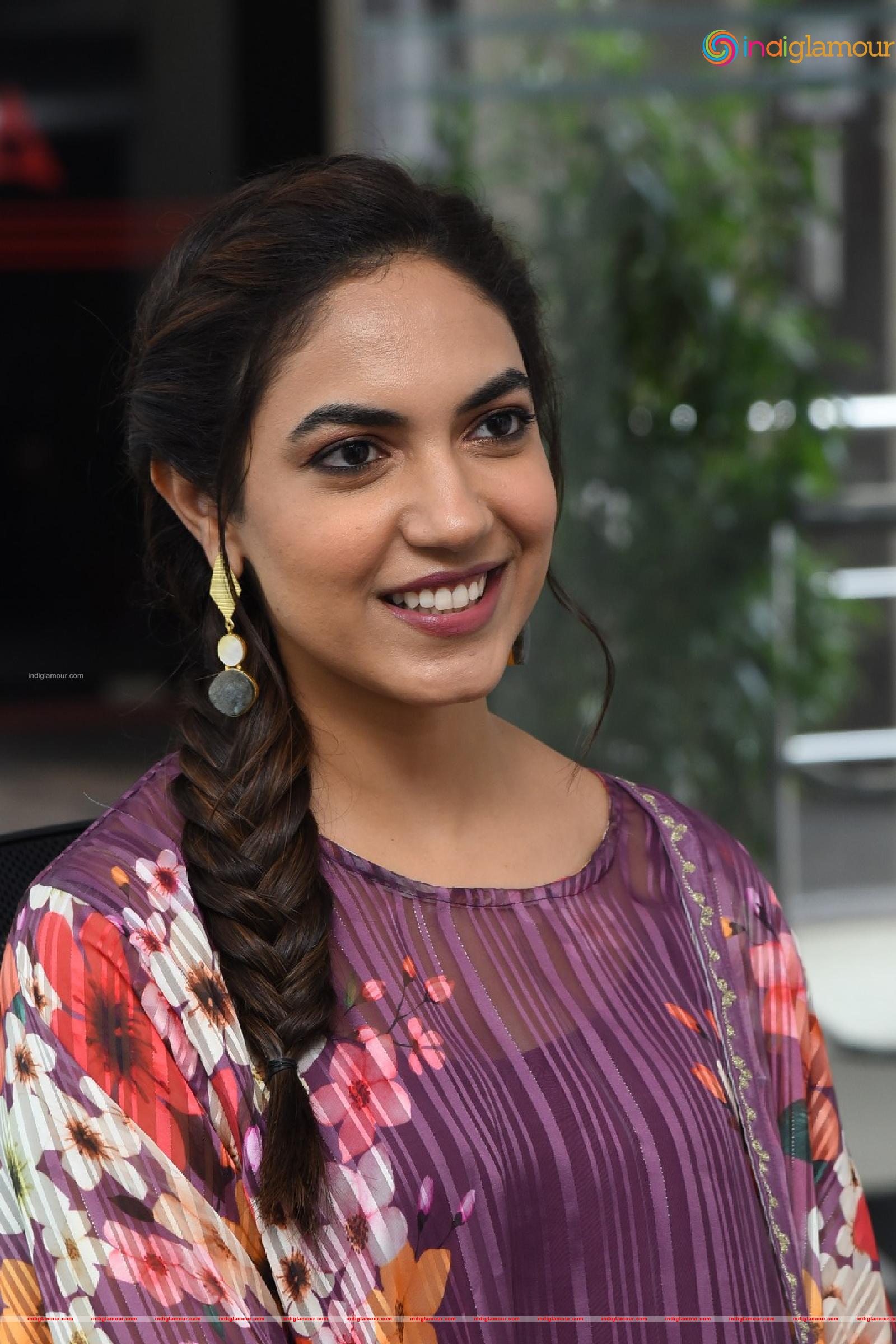 Ritu Varma Actress hd photo