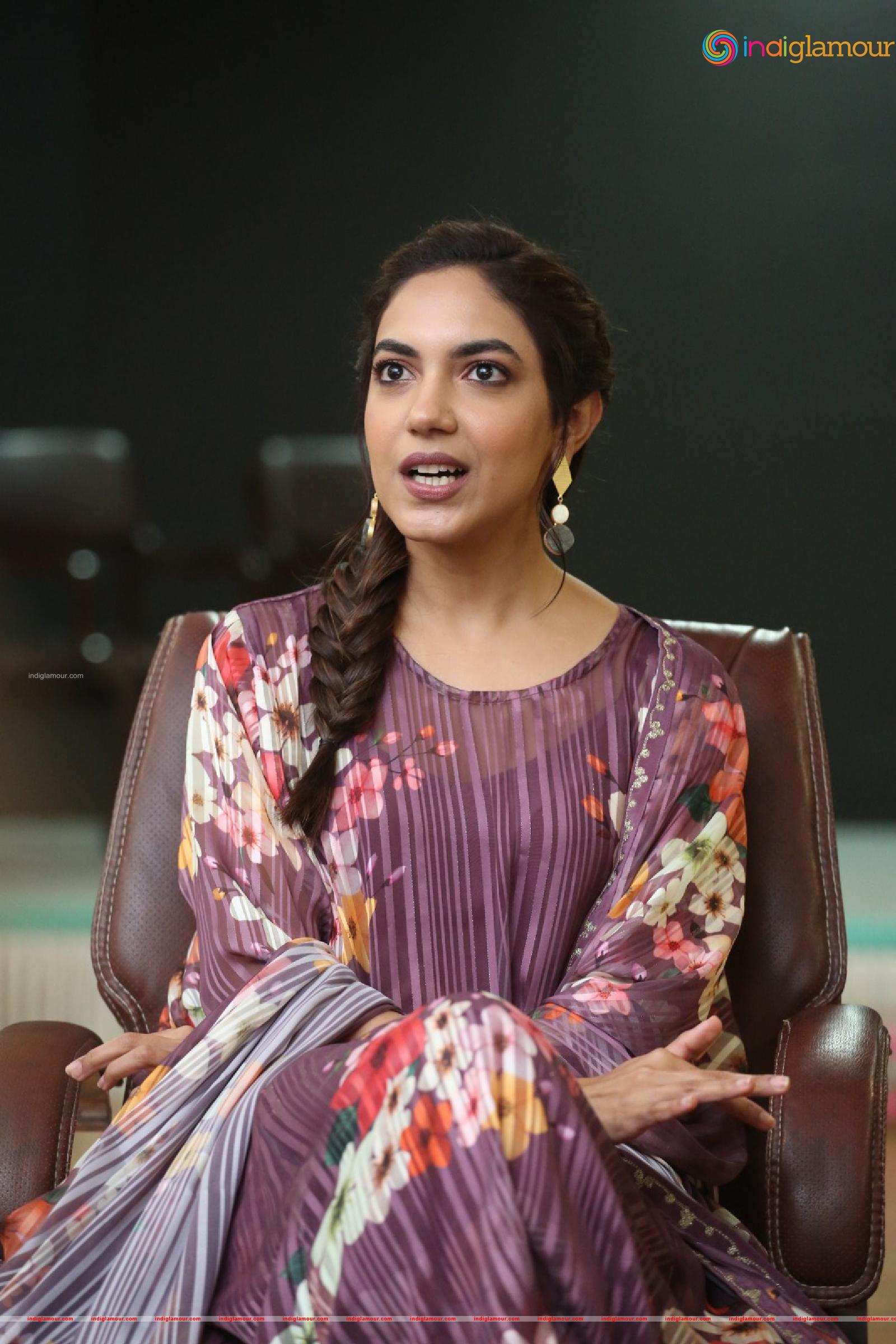 Ritu Varma Actress hd photo