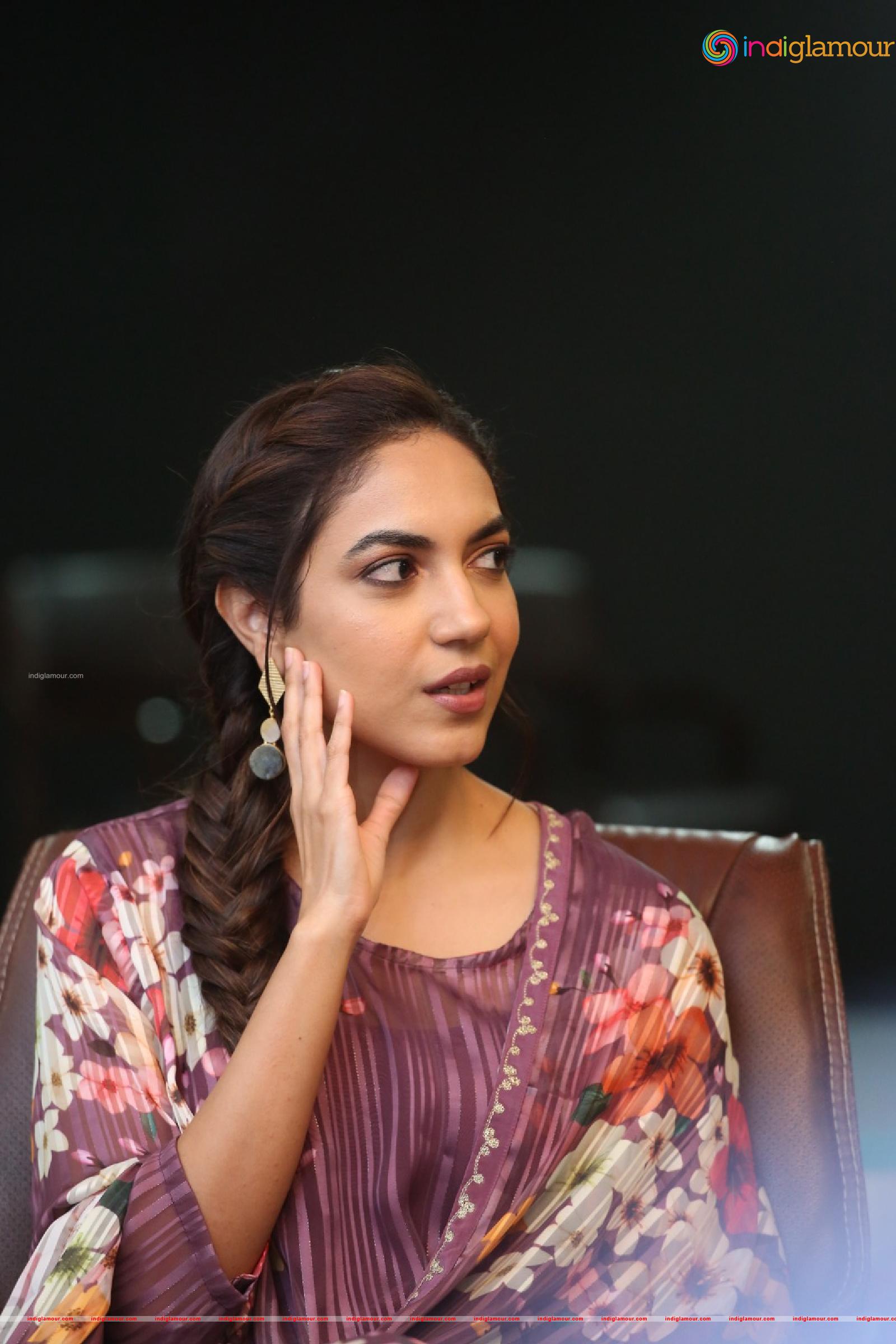 Ritu Varma Actress hd photo