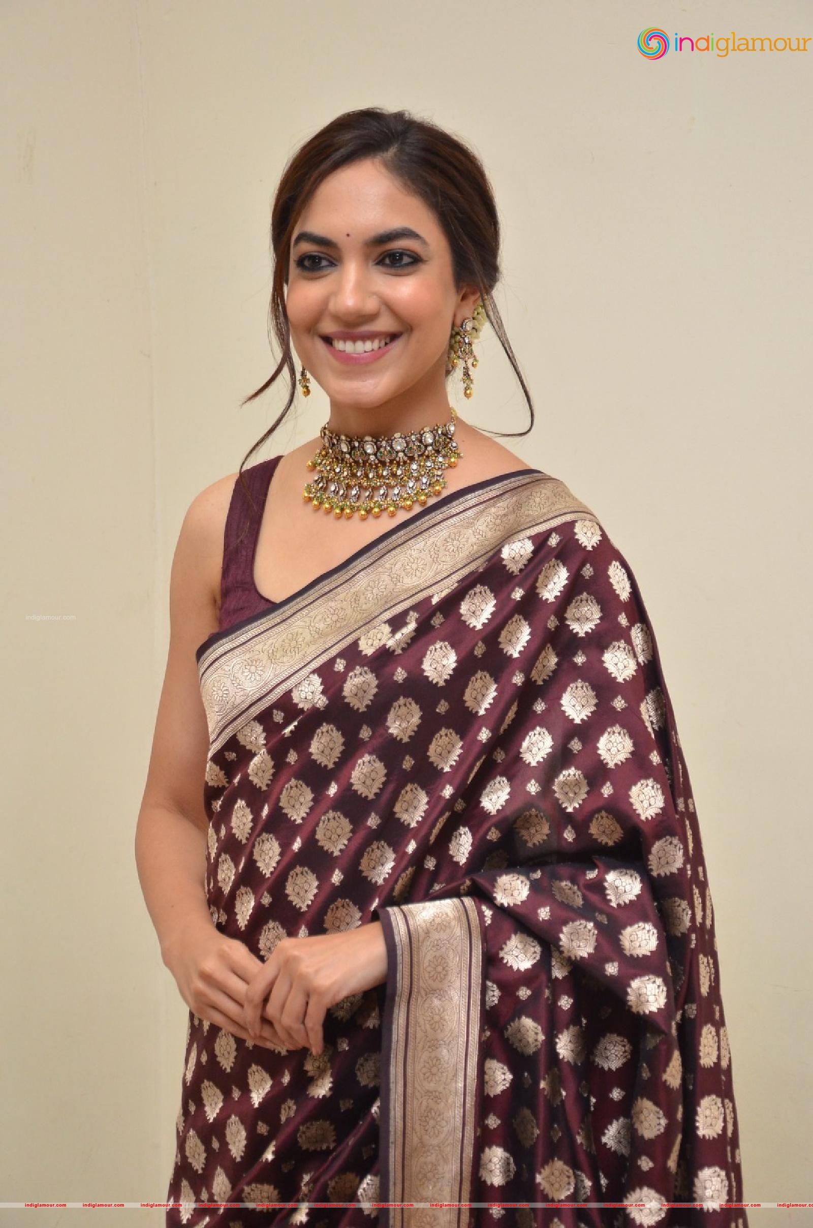Ritu Varma Actress hd photo