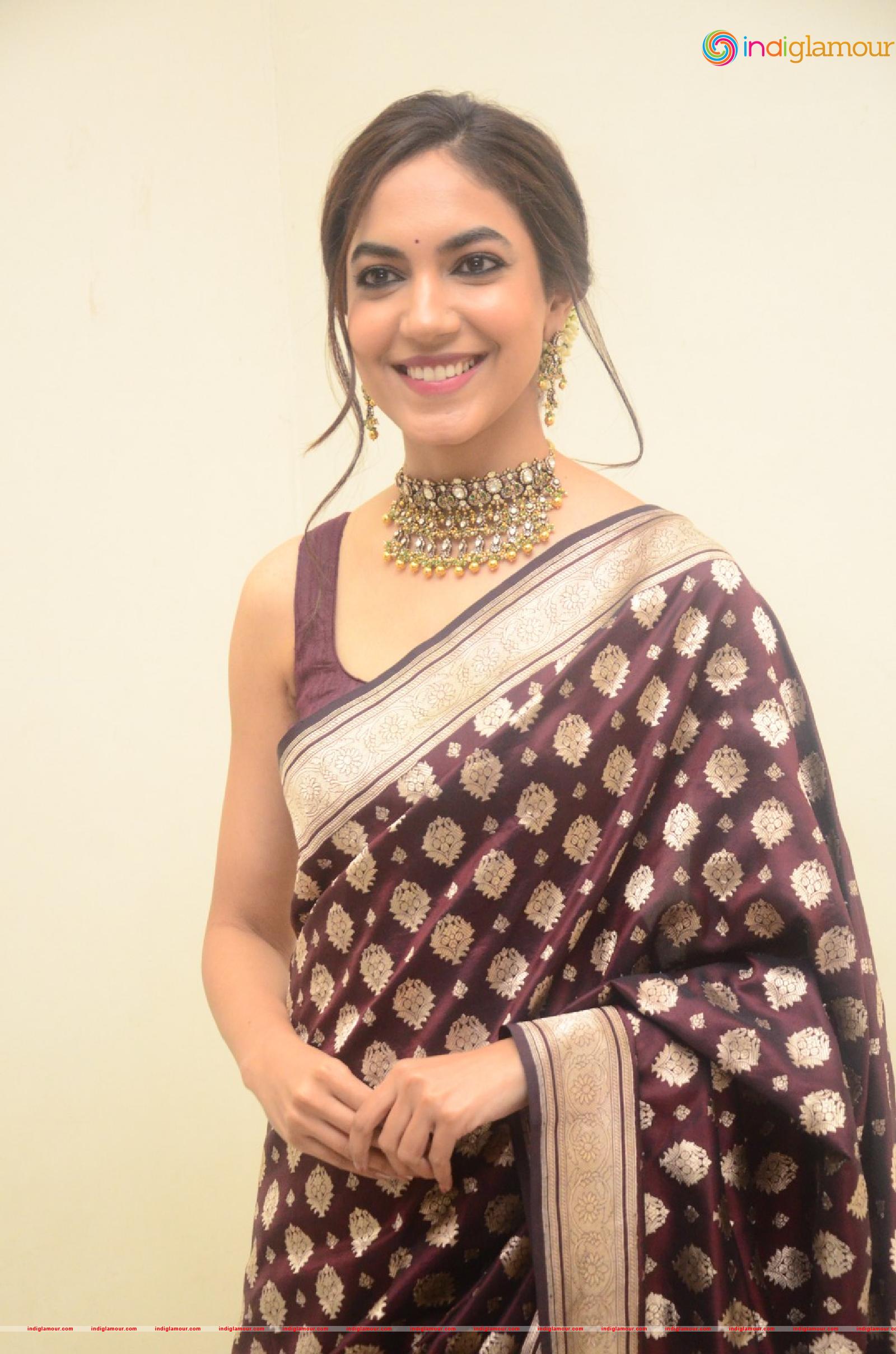 Ritu Varma Actress hd photo