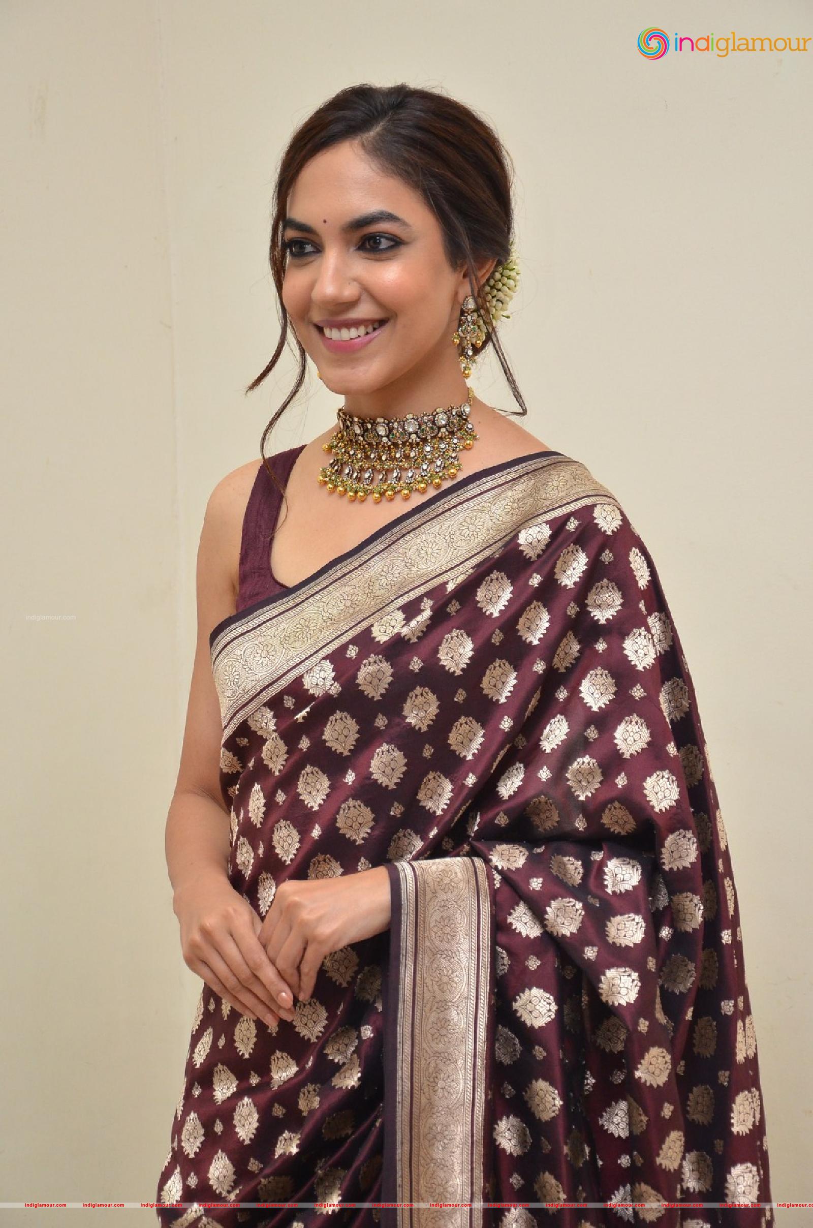 Ritu Varma Actress hd photo