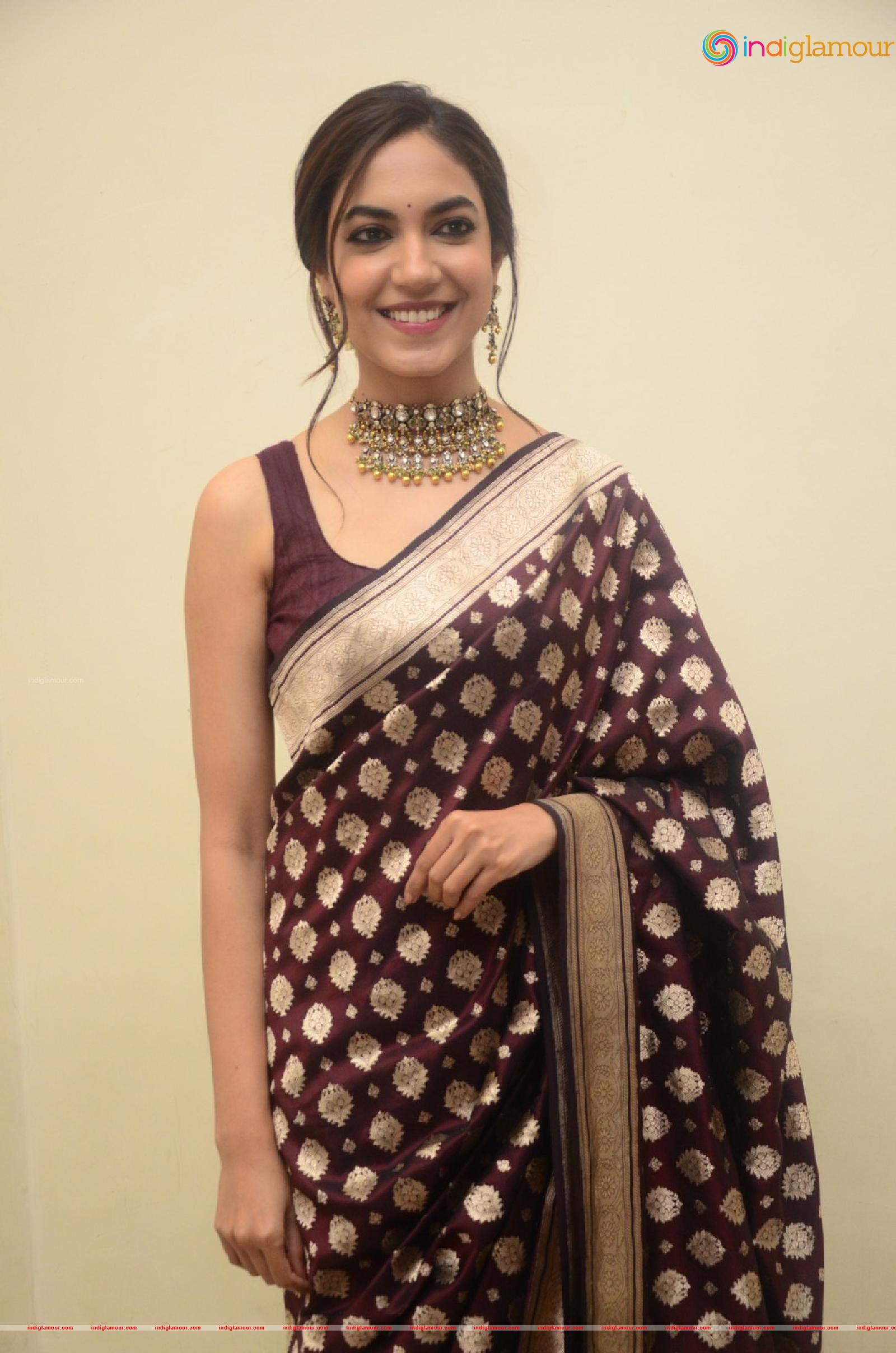 Ritu Varma Actress hd photo