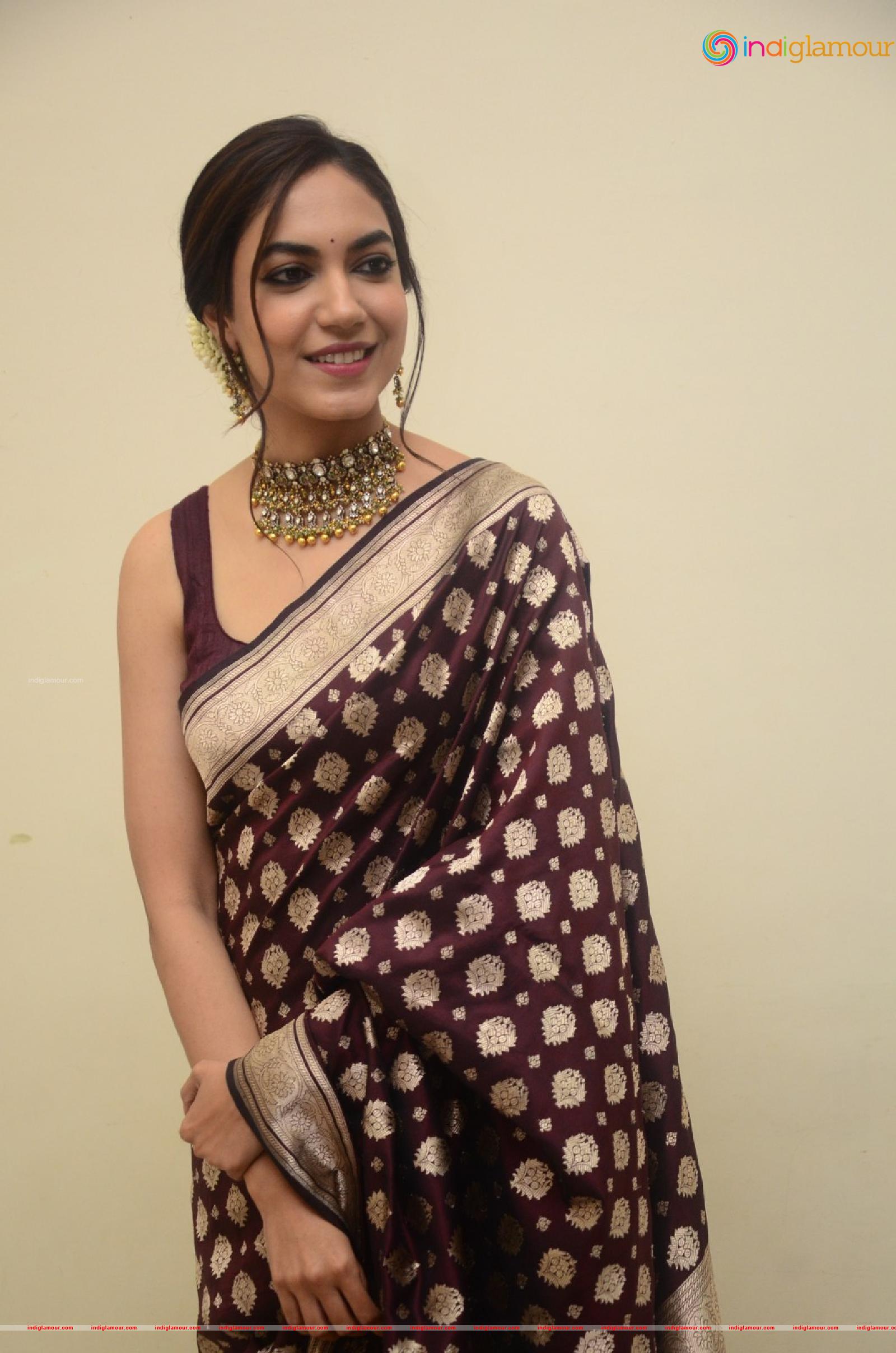 Ritu Varma Actress hd photo