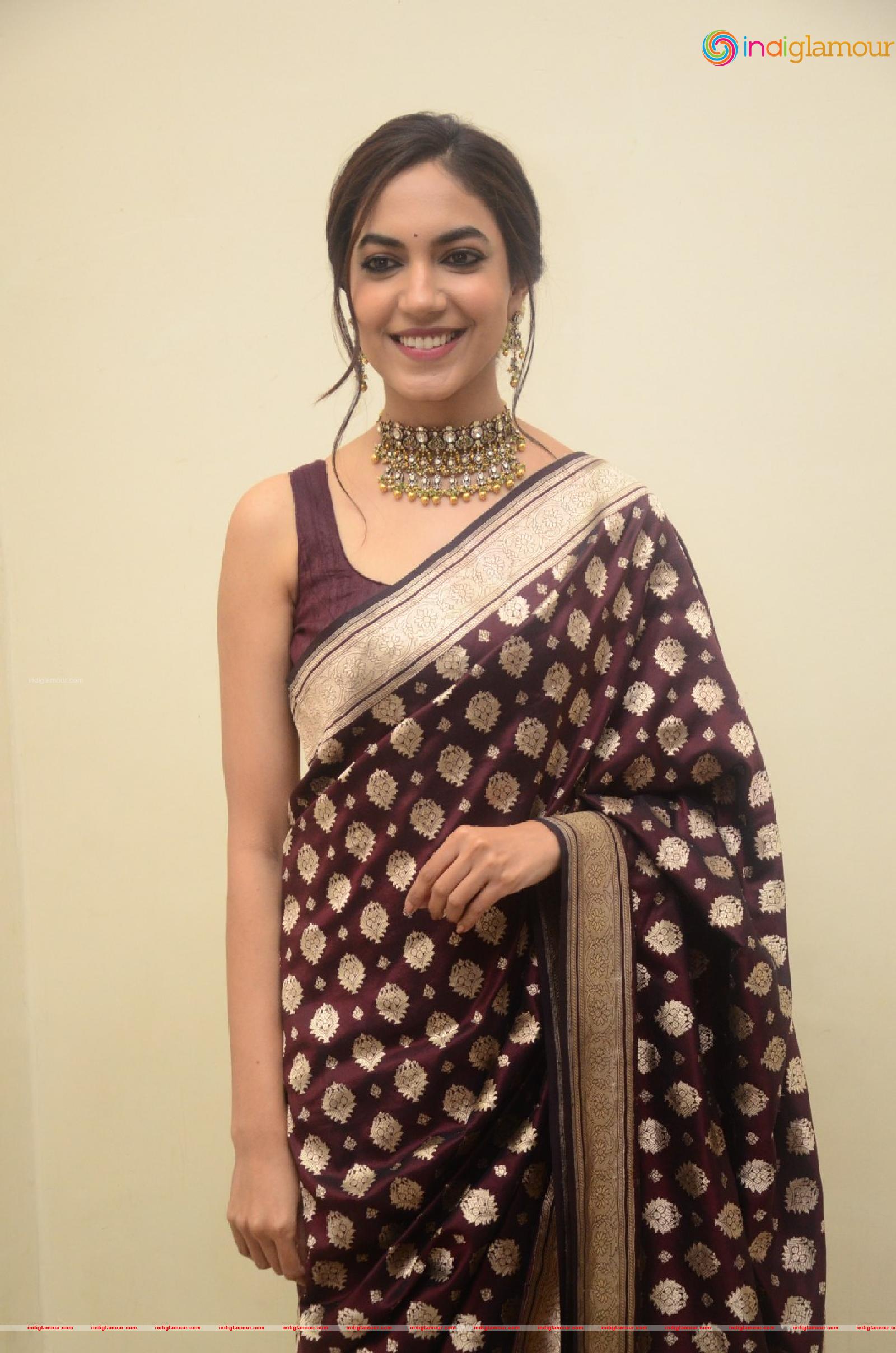 Ritu Varma Actress hd photo