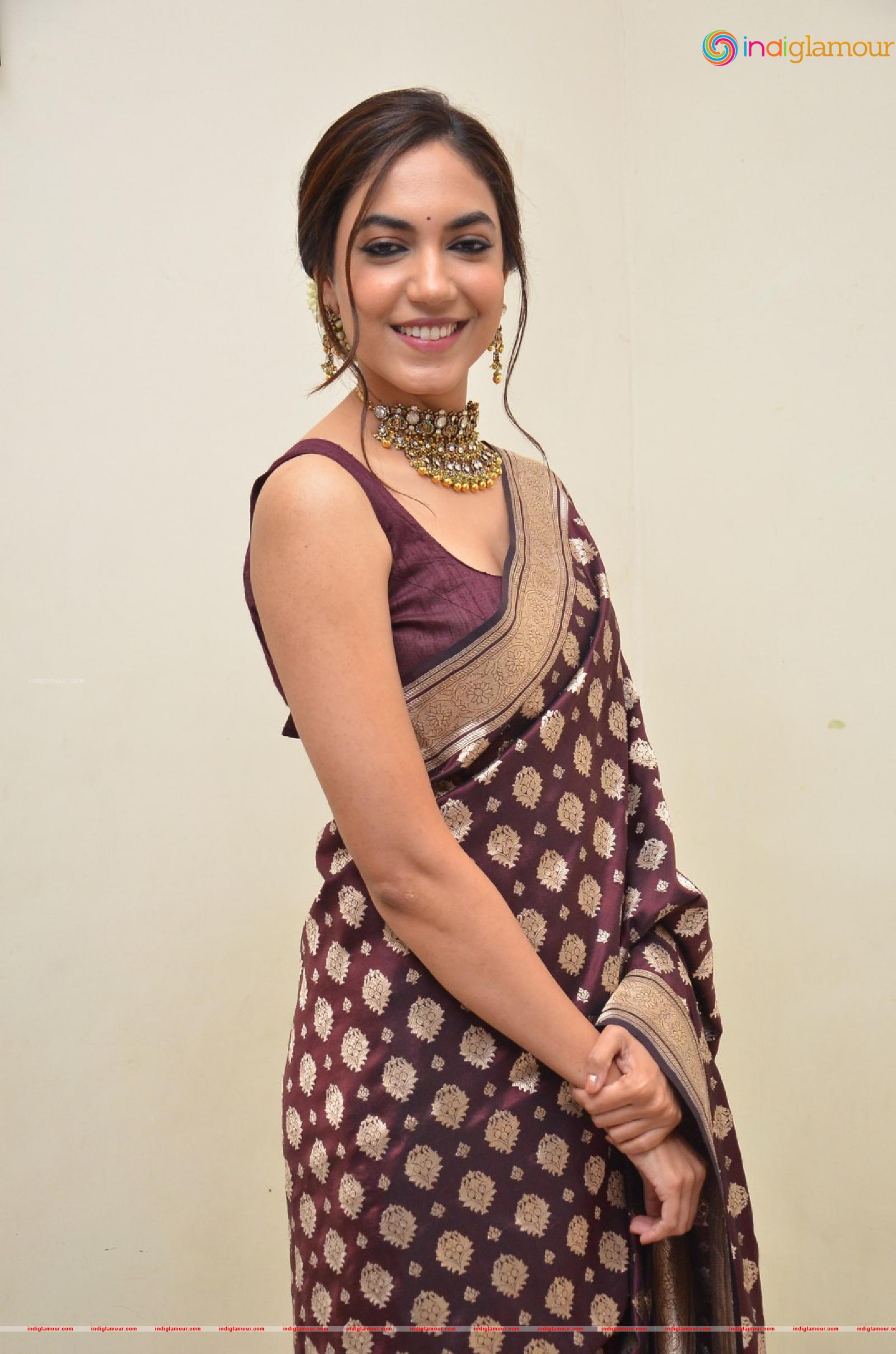 Ritu Varma Actress hd photo