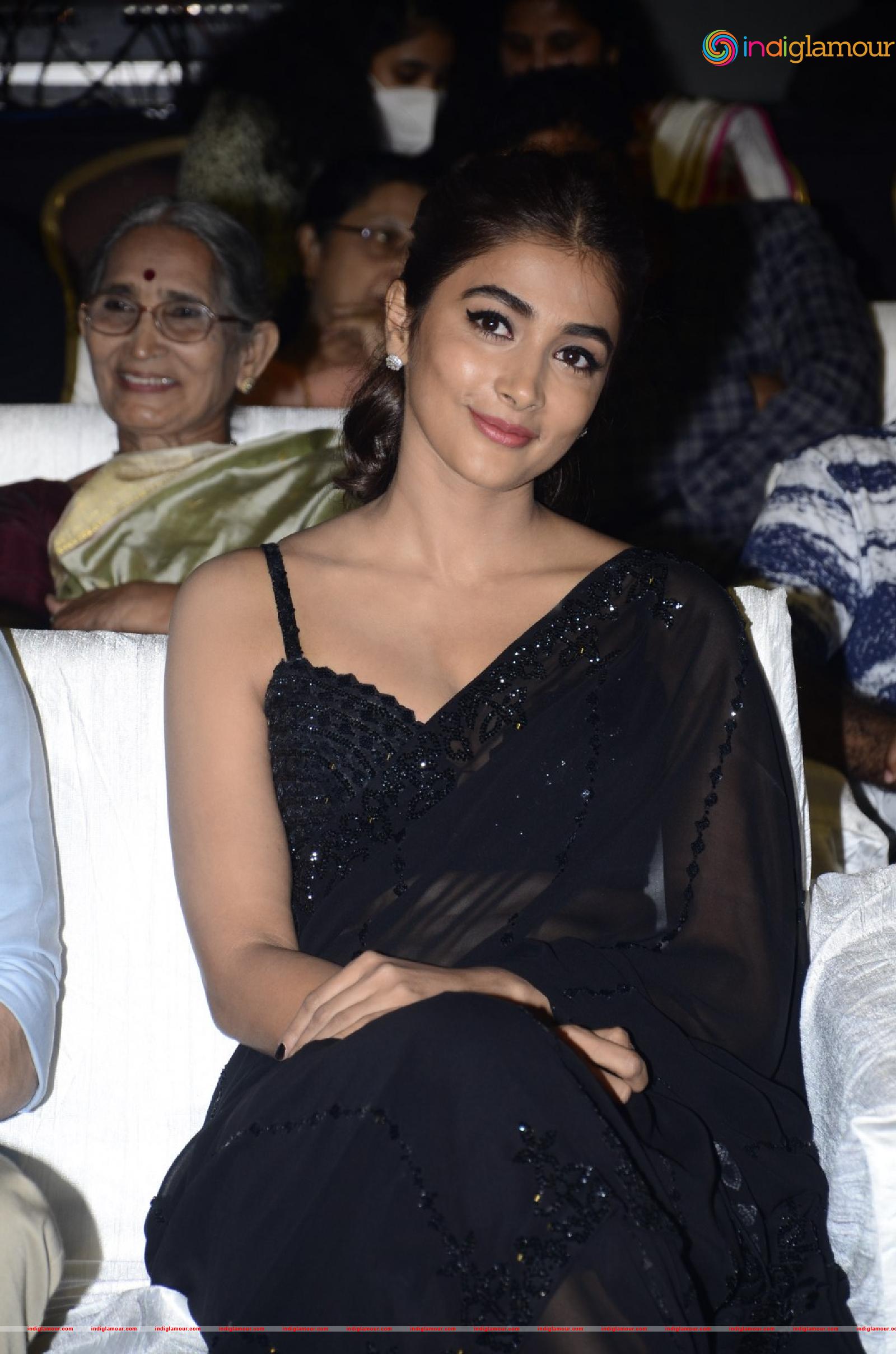 Pooja Hegde Actress hd photo