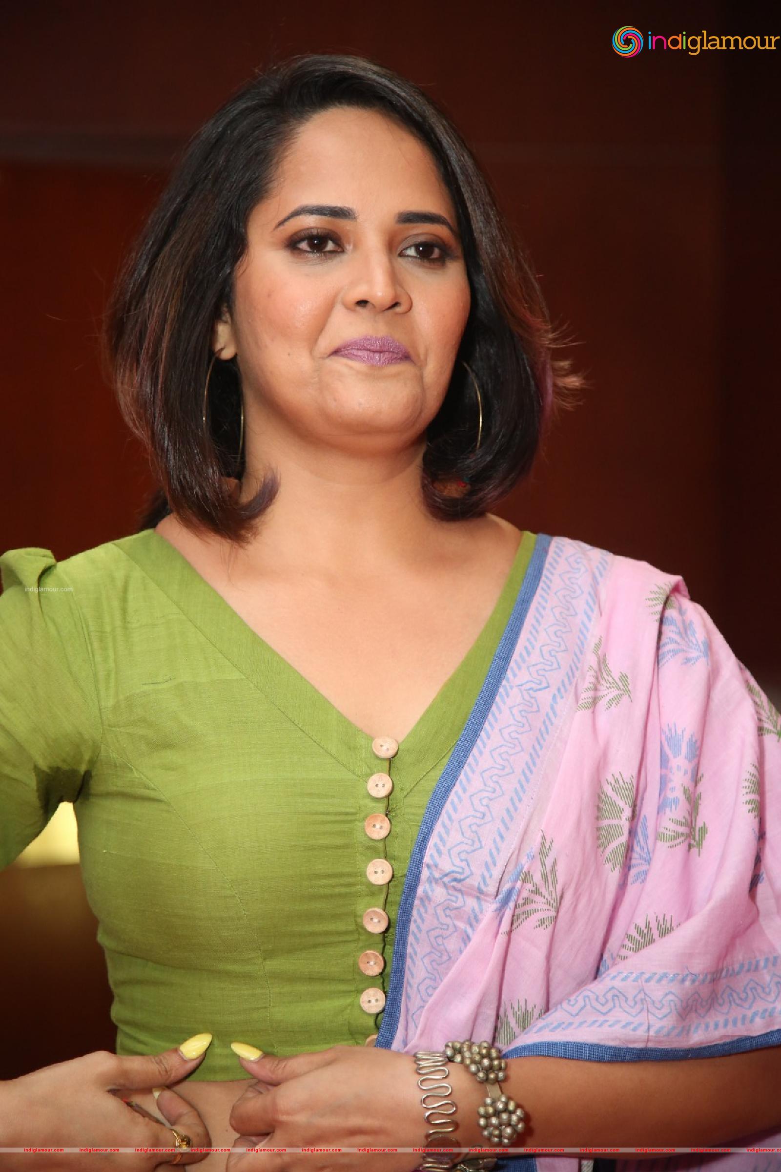 Anasuya Bharadwaj Actress hd photo
