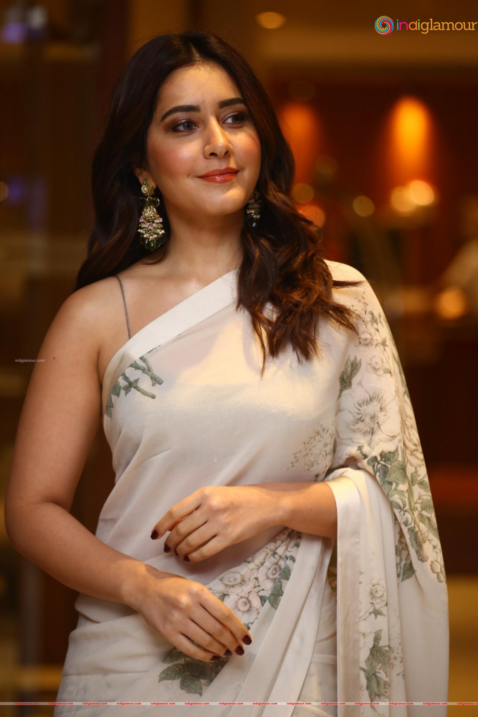 Rashi Khanna Actress hd photo