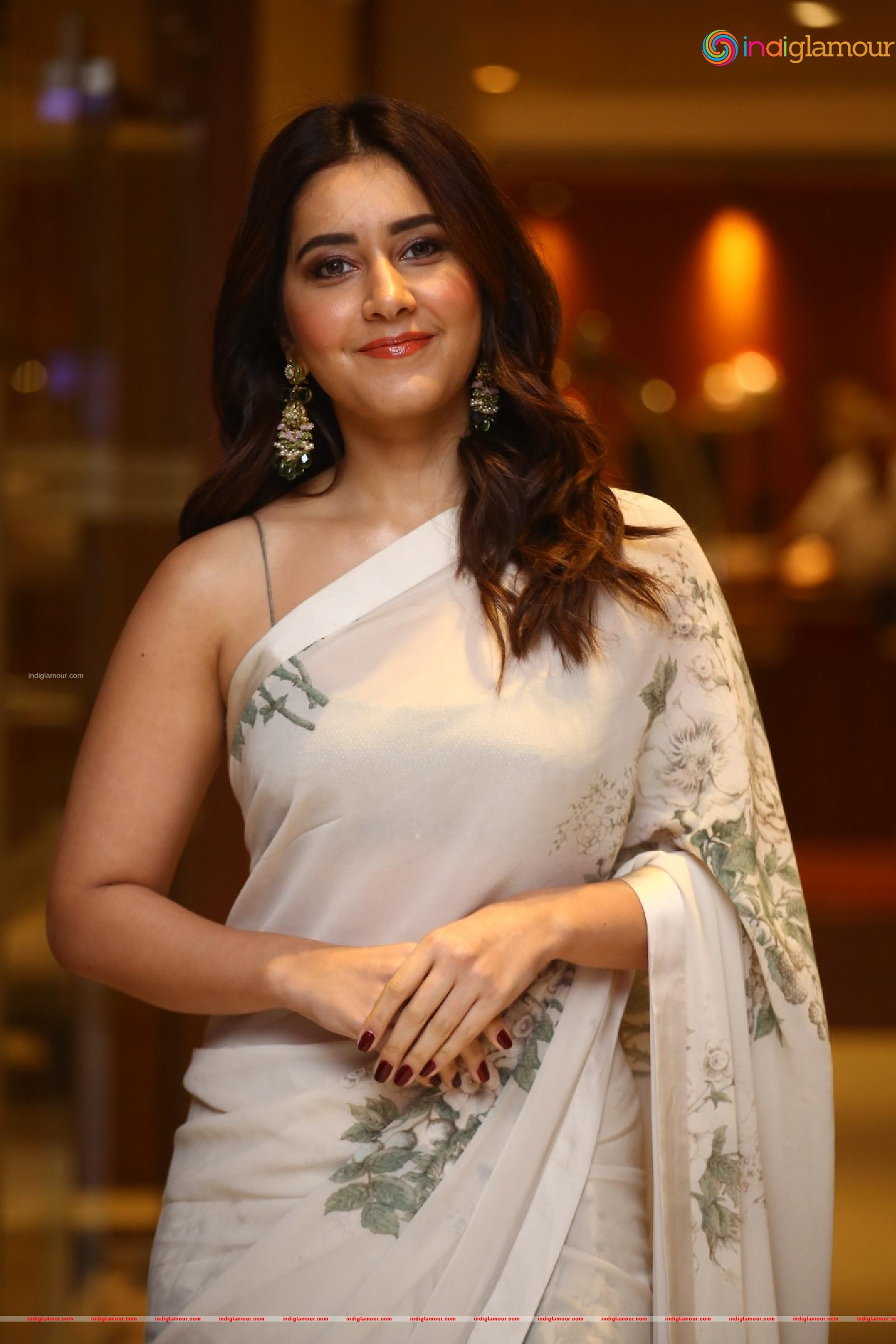 Rashi Khanna Actress hd photo