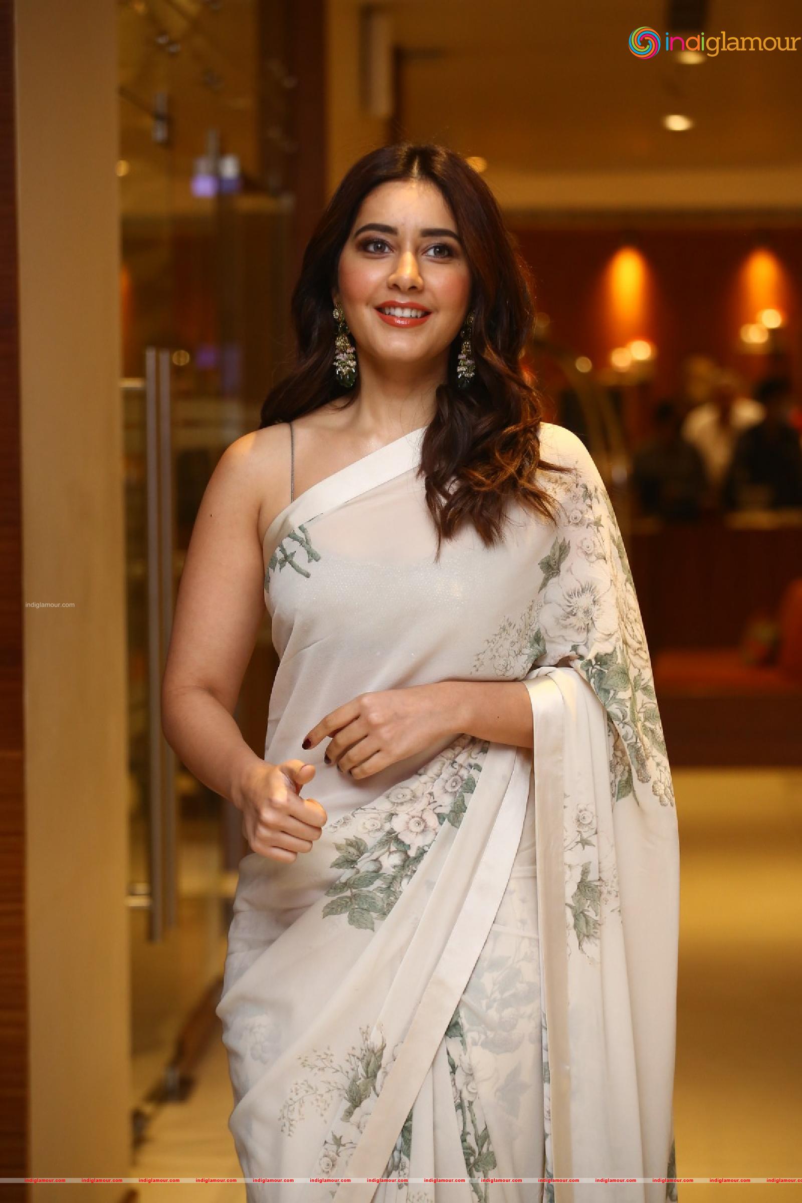 Rashi Khanna Actress hd photo
