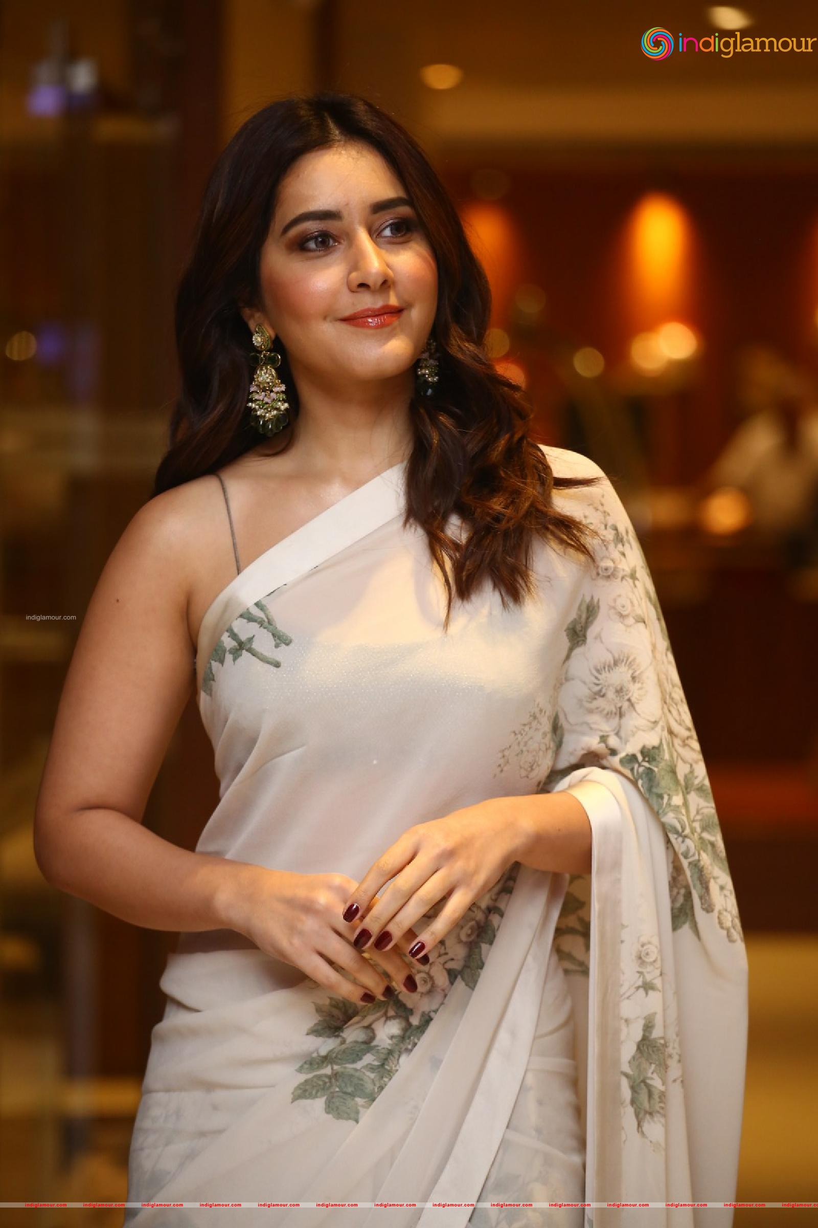 Rashi Khanna Actress hd photo