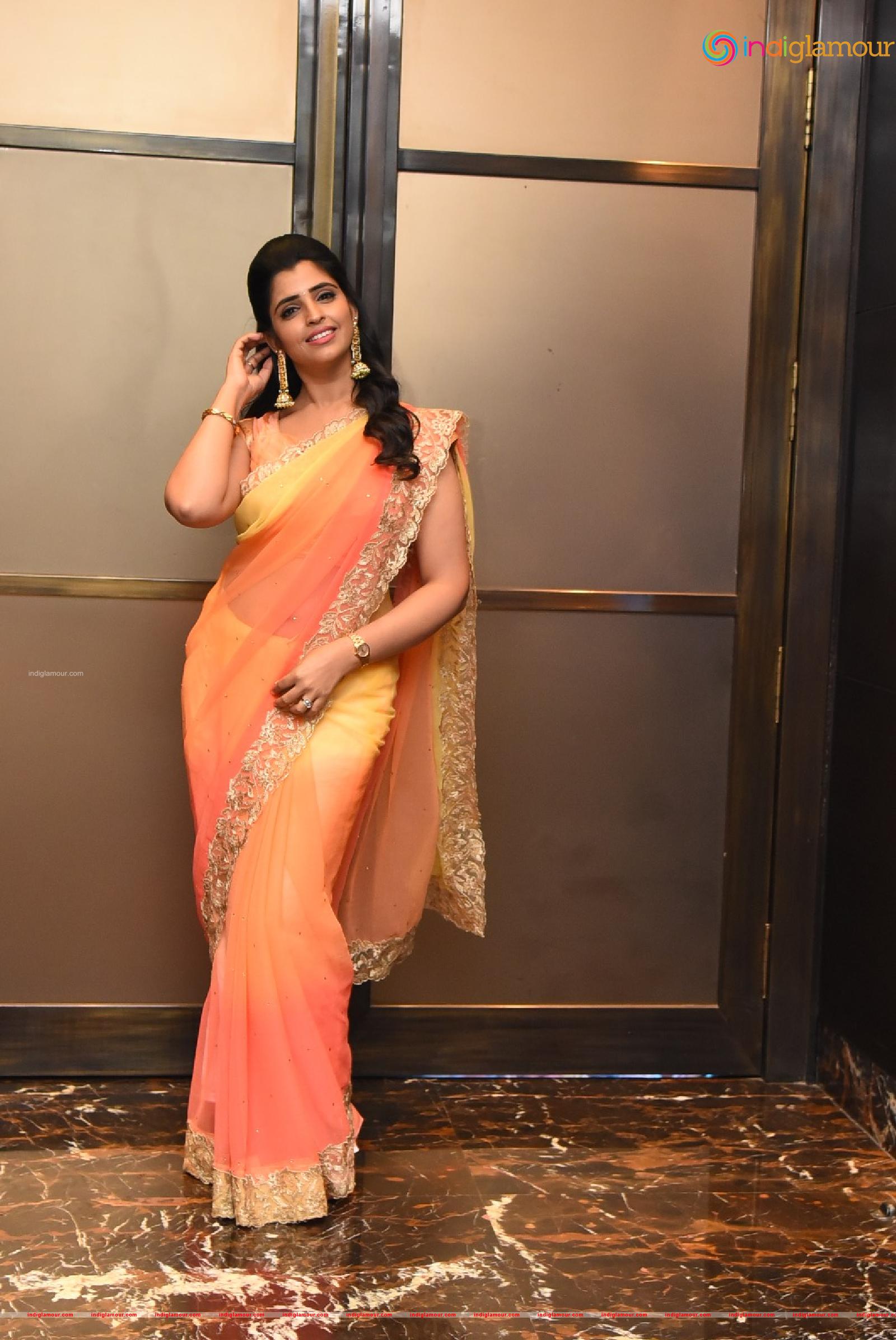 Syamala Actress hd photo