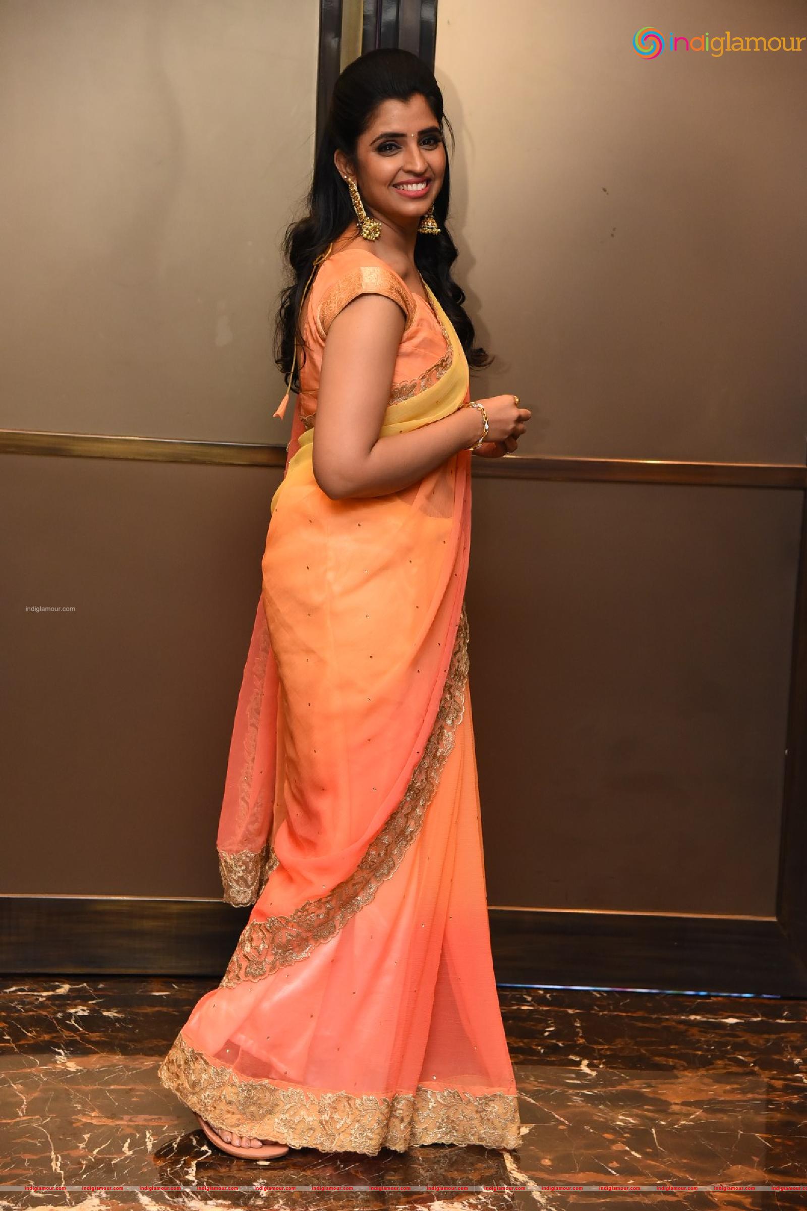 Syamala Actress hd photo