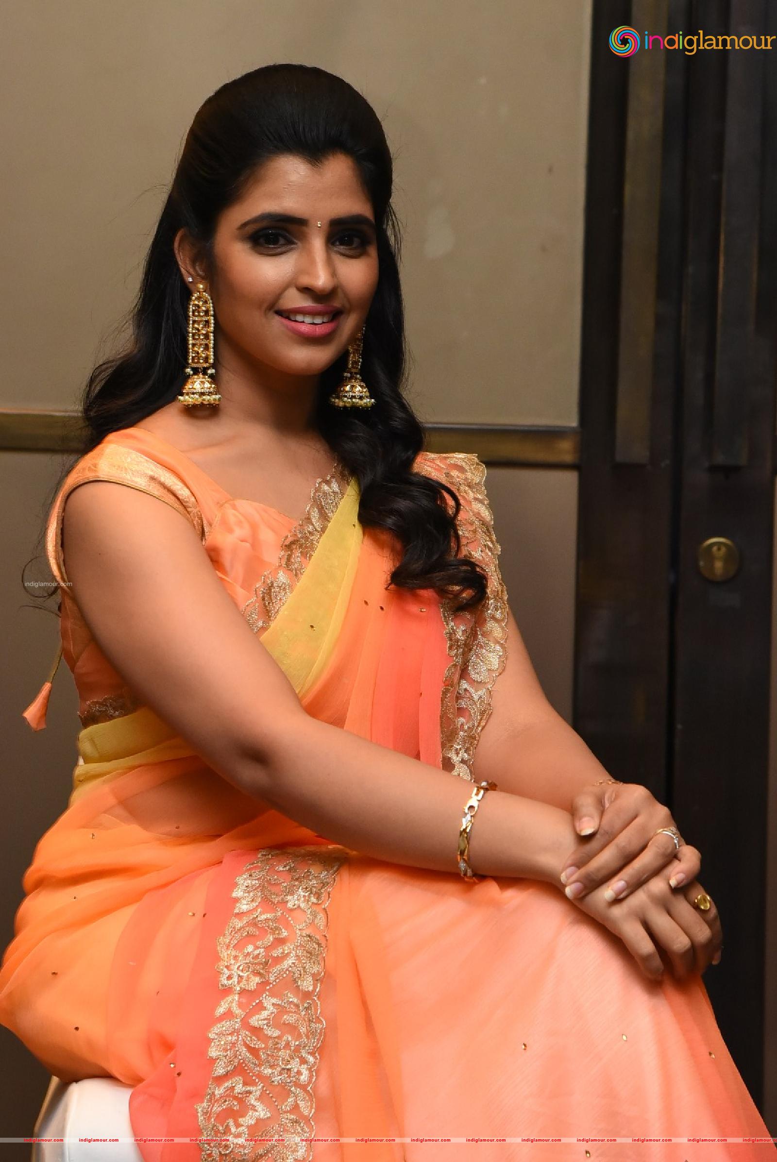 Syamala Actress hd photo