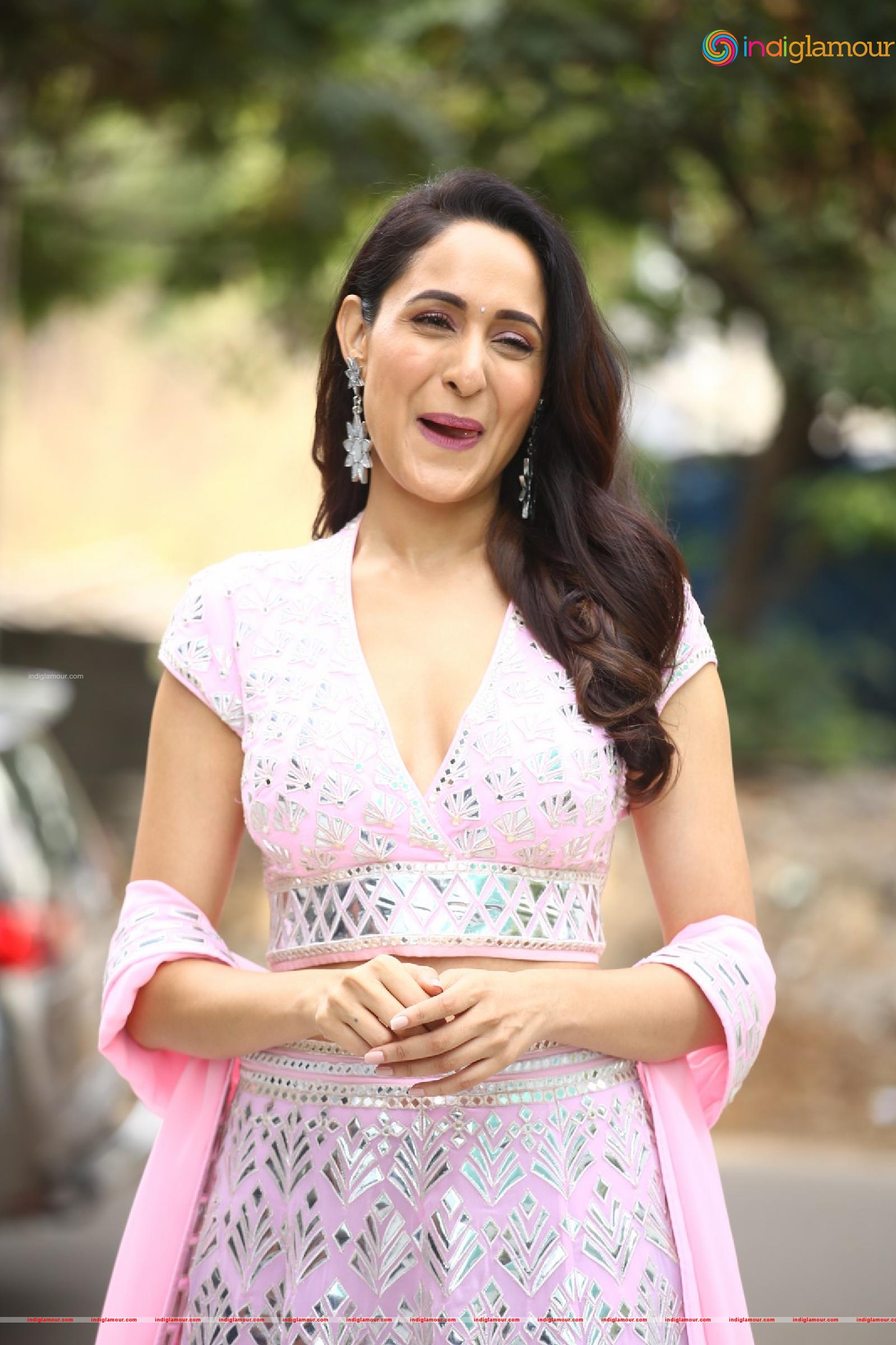 Pragya Jaiswal Actress hd photo