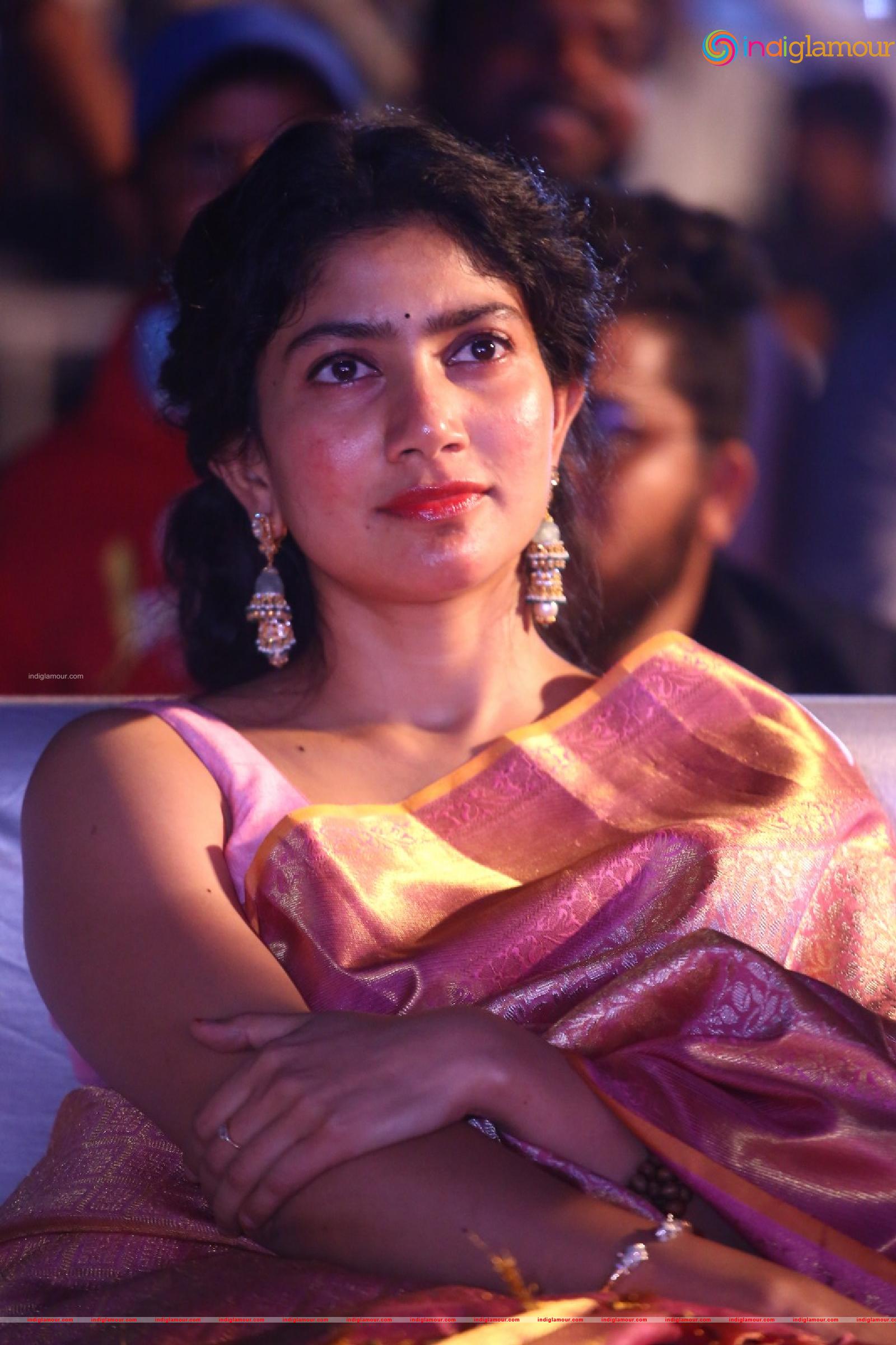 Sai Pallavi Actress hd photo