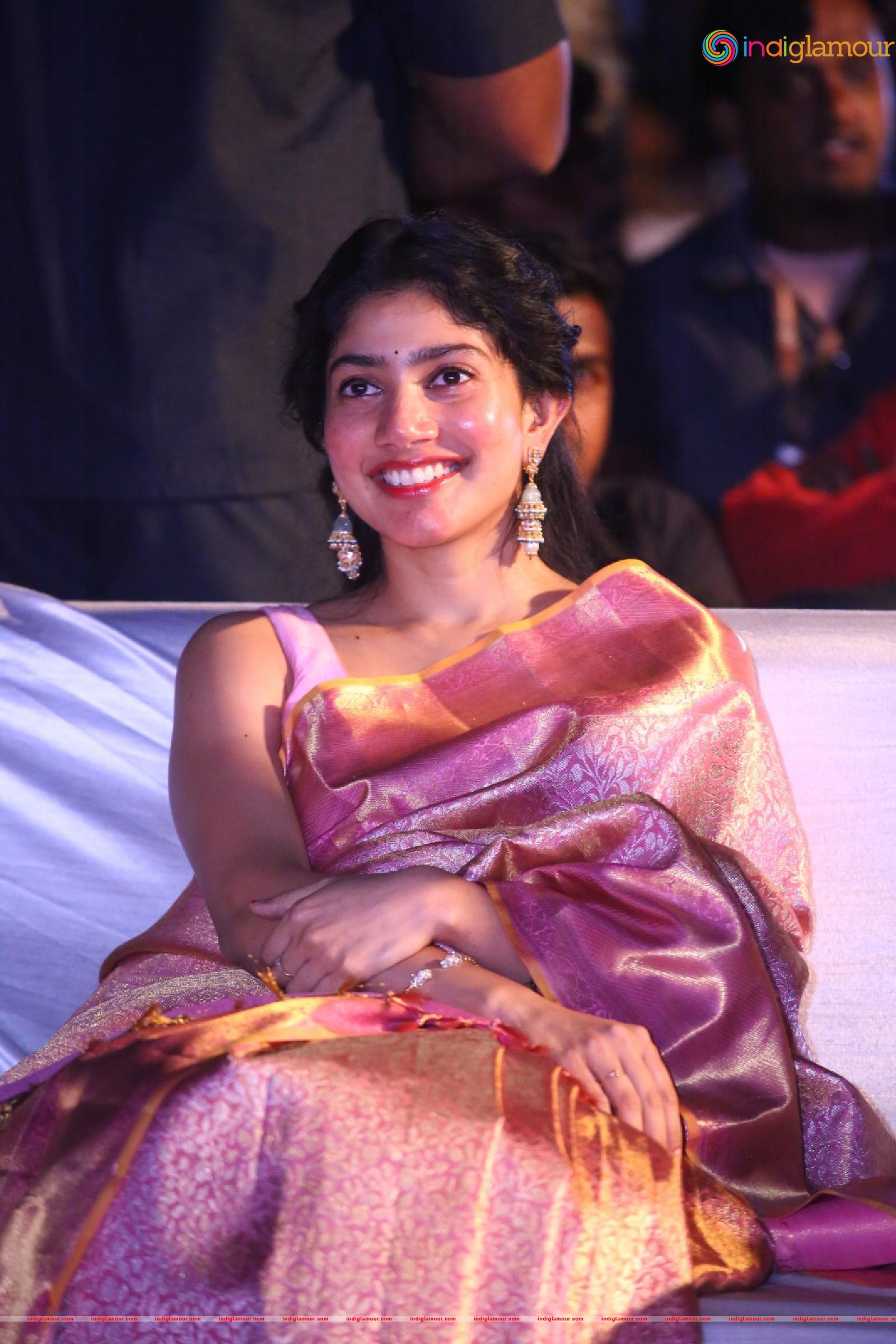 Sai Pallavi Actress hd photo