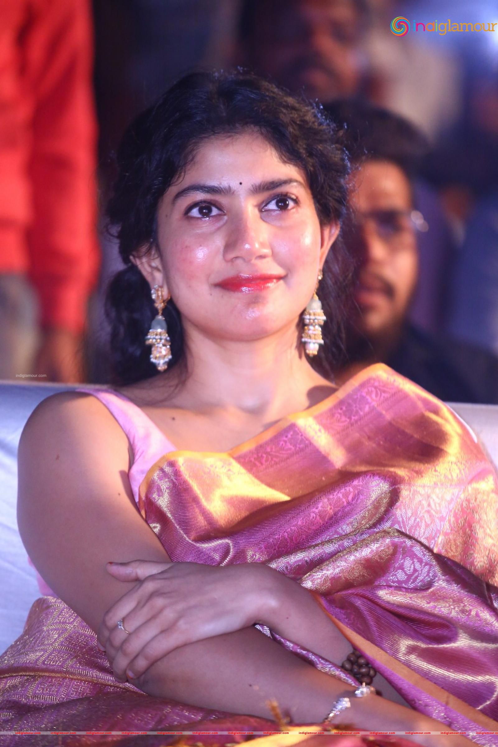 Sai Pallavi Actress hd photo