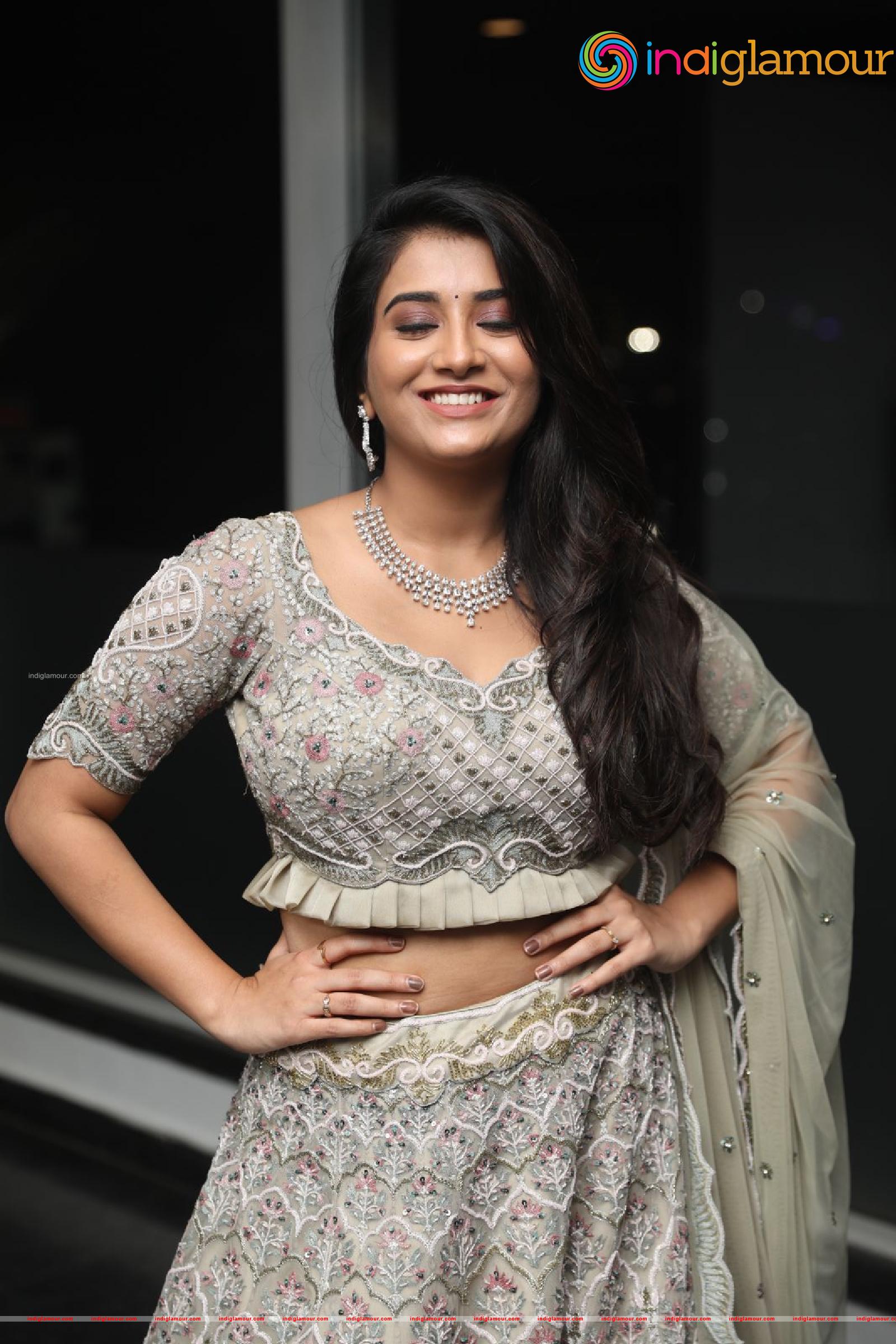 Rashi Singh Actress hd photo