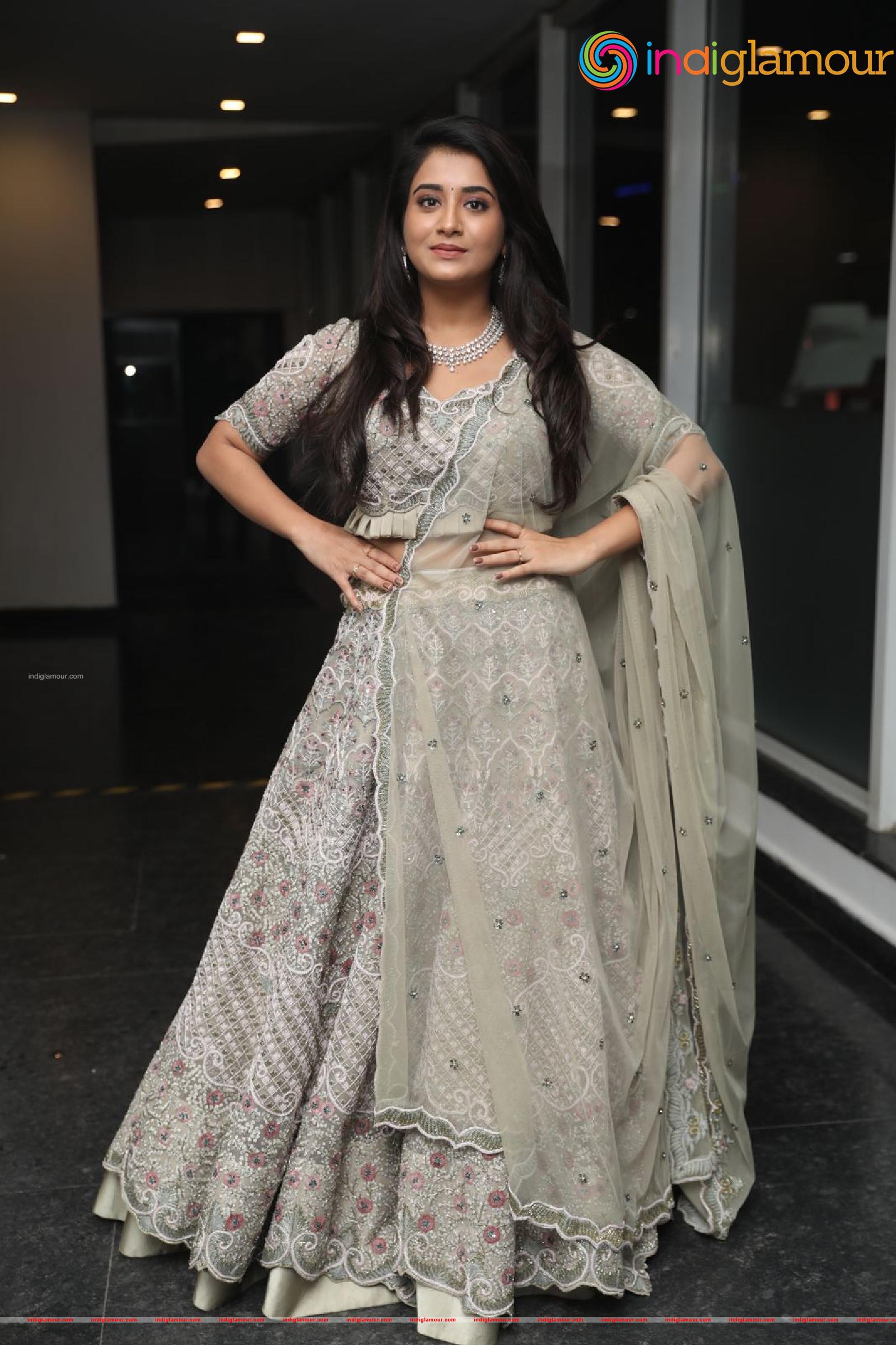 Rashi Singh Actress hd photo