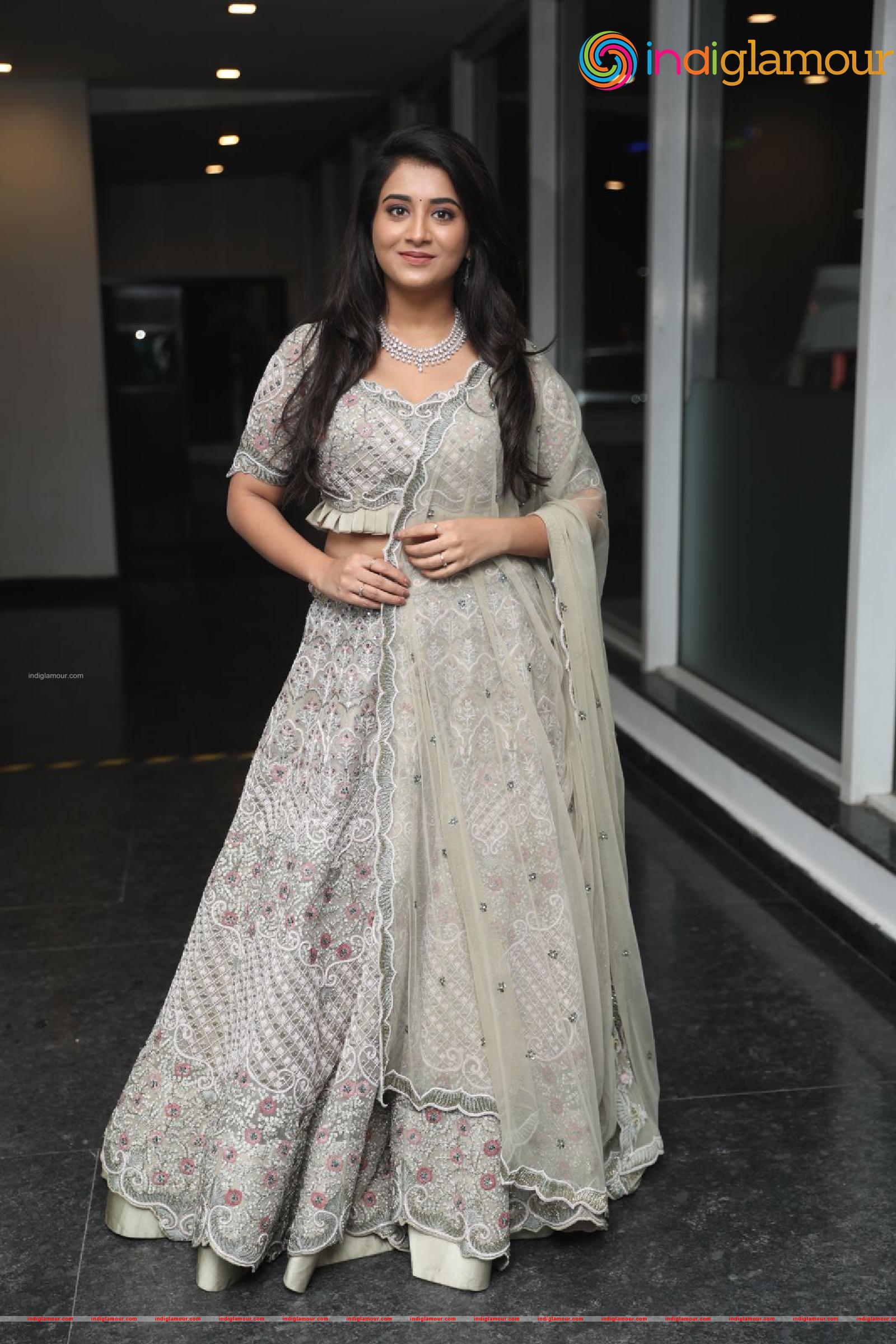 Rashi Singh Actress hd photo