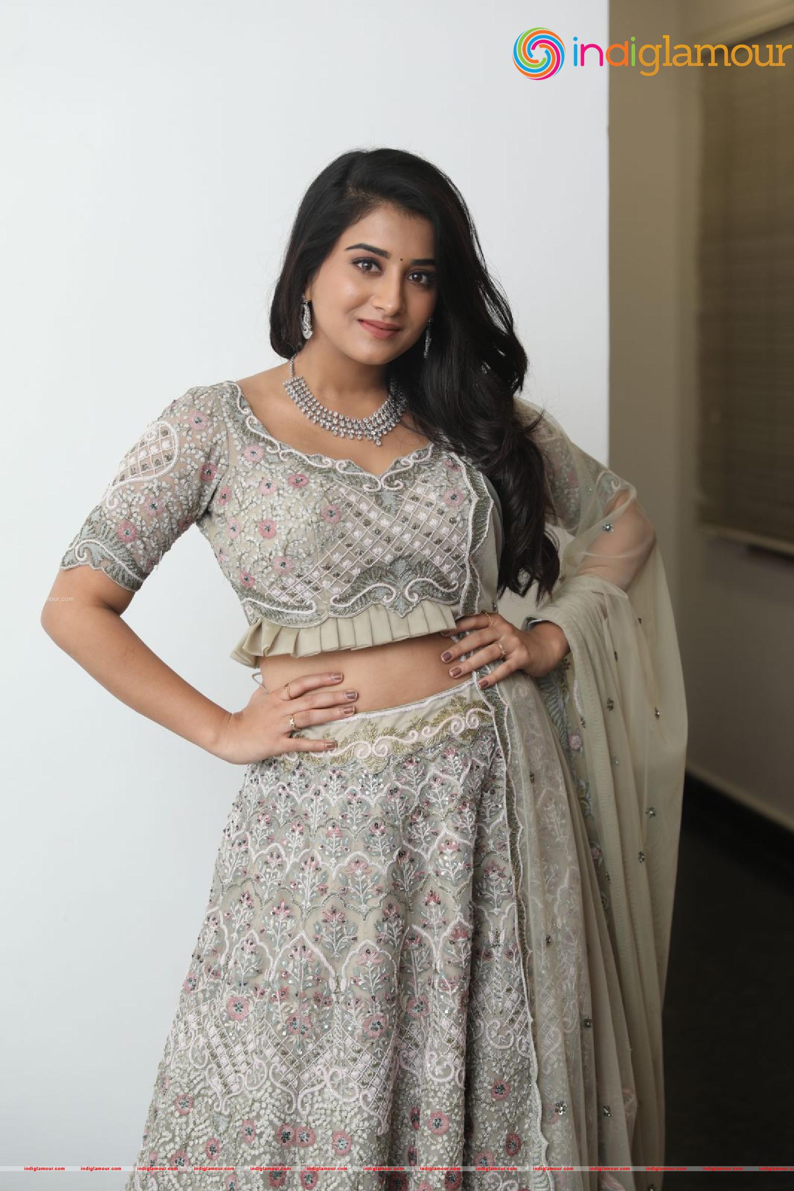Rashi Singh Actress hd photo