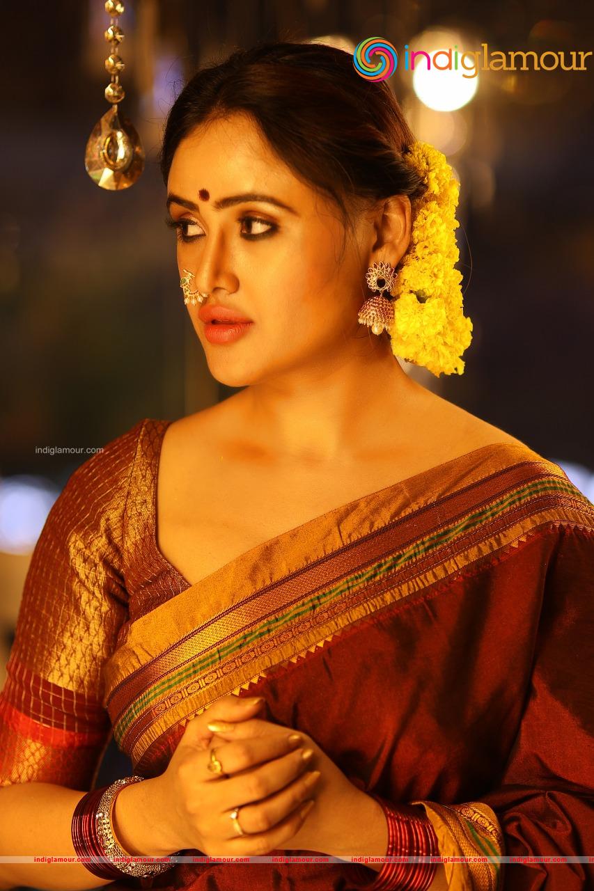 Sony Charishta Actress hd photo