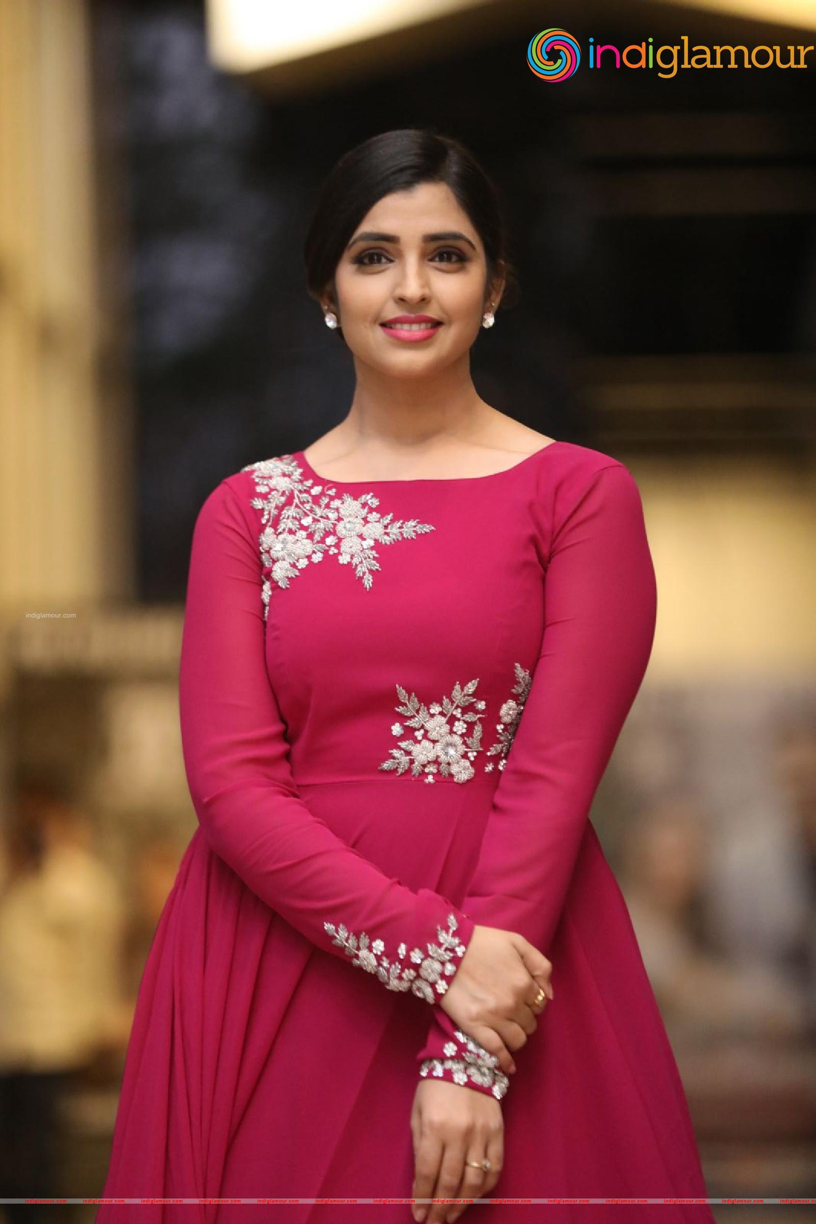 Syamala Actress hd photo
