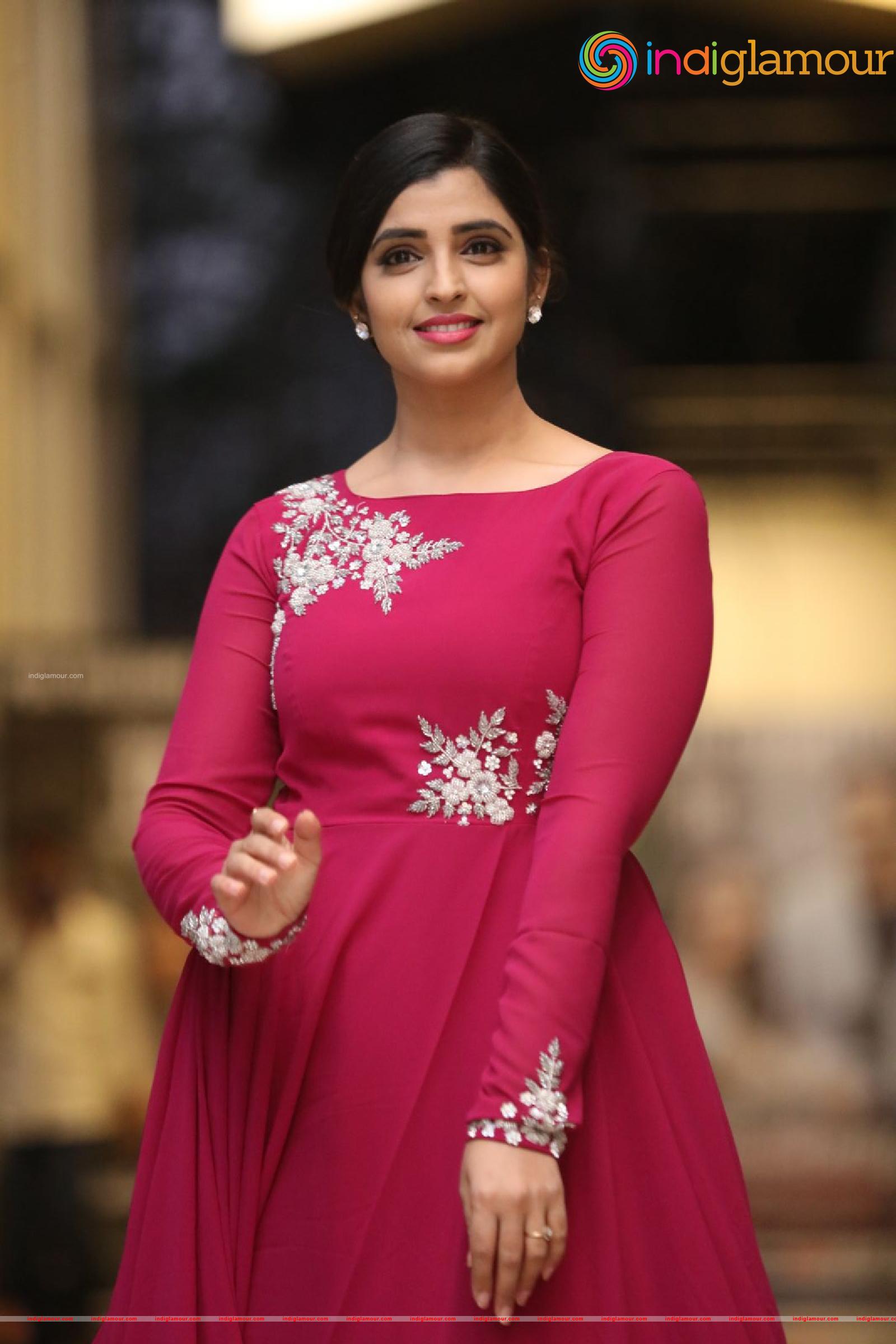 Syamala Actress hd photo