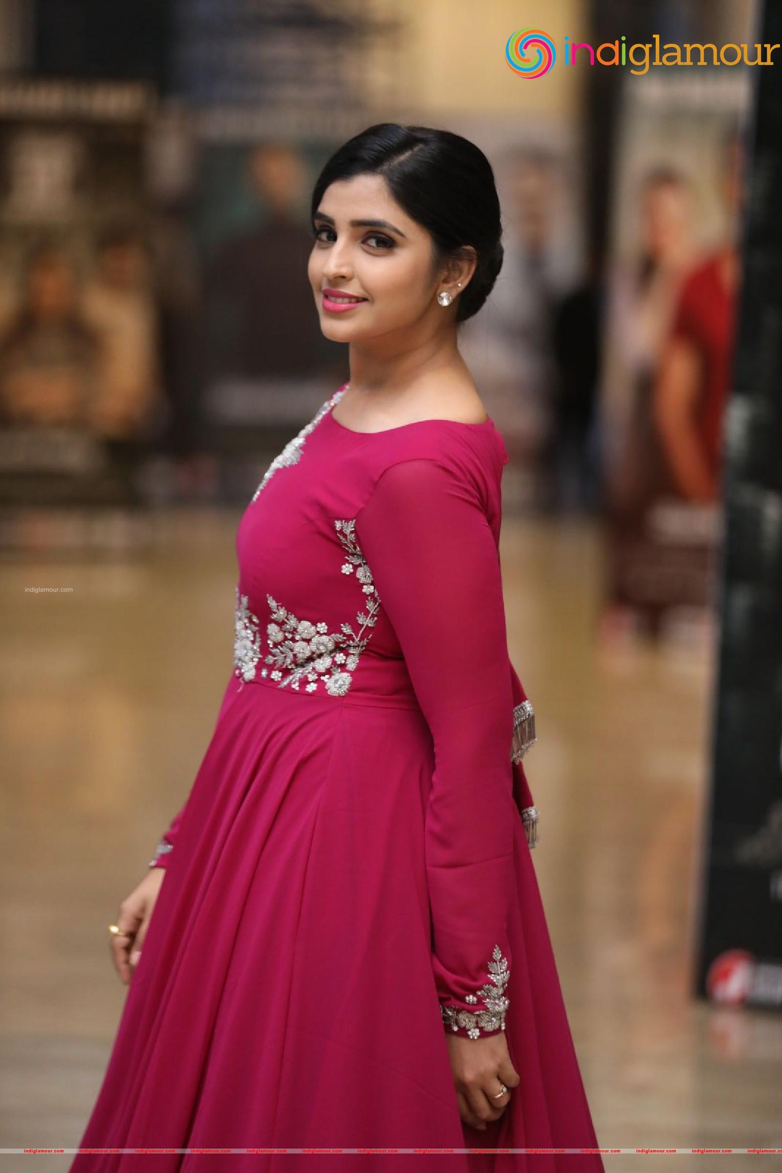 Syamala Actress hd photo