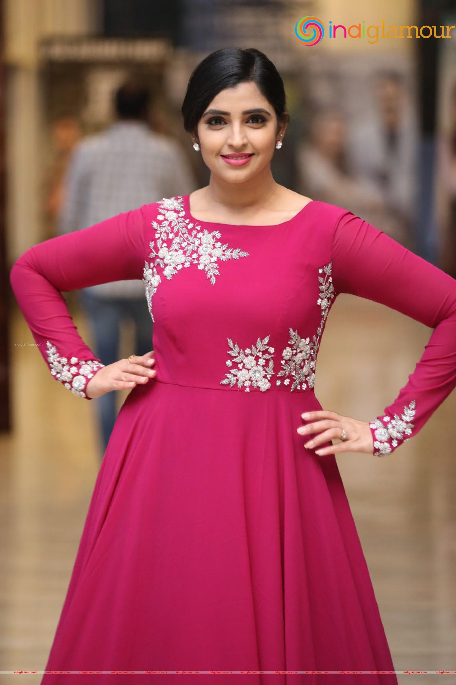 Syamala Actress hd photo