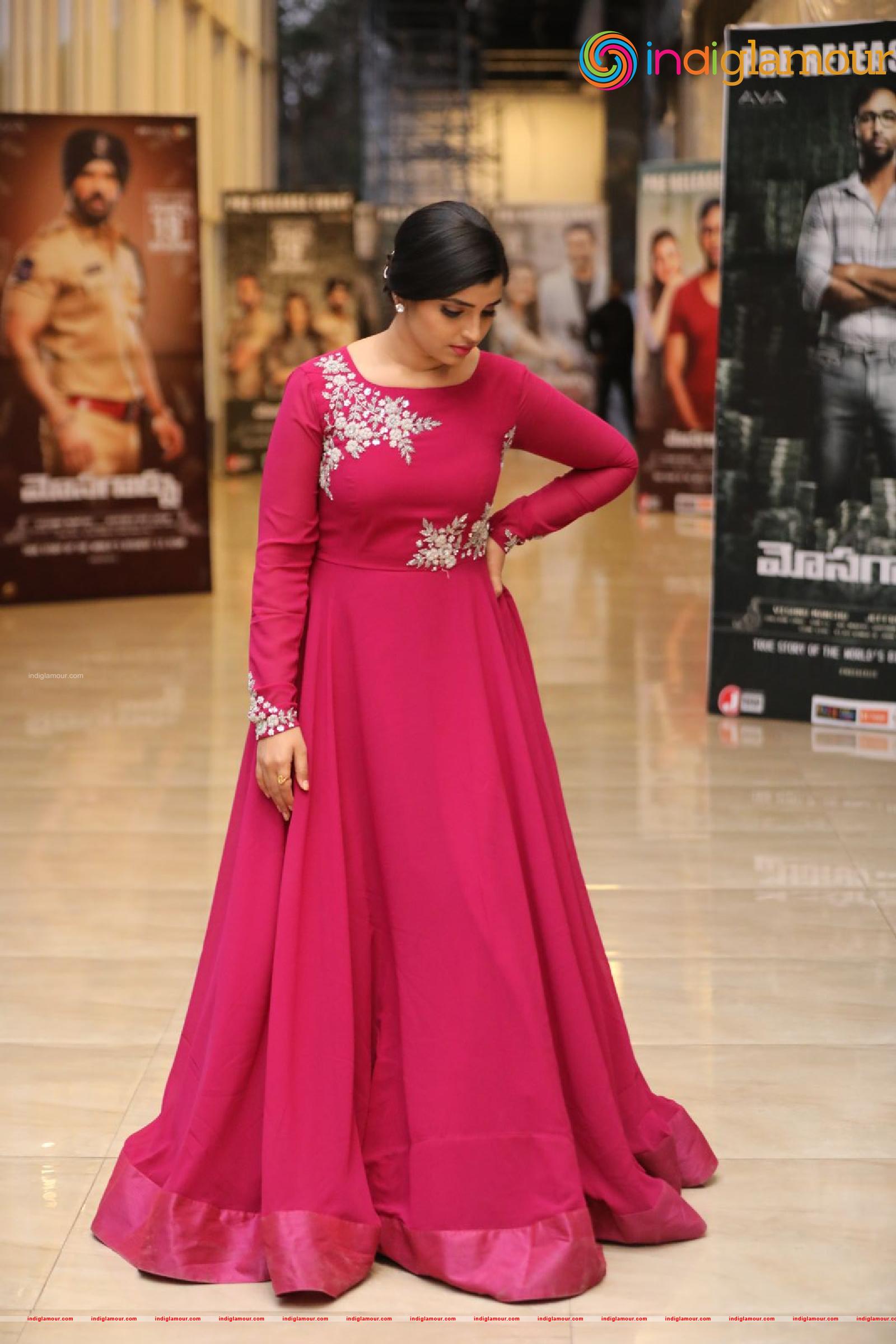 Syamala Actress hd photo