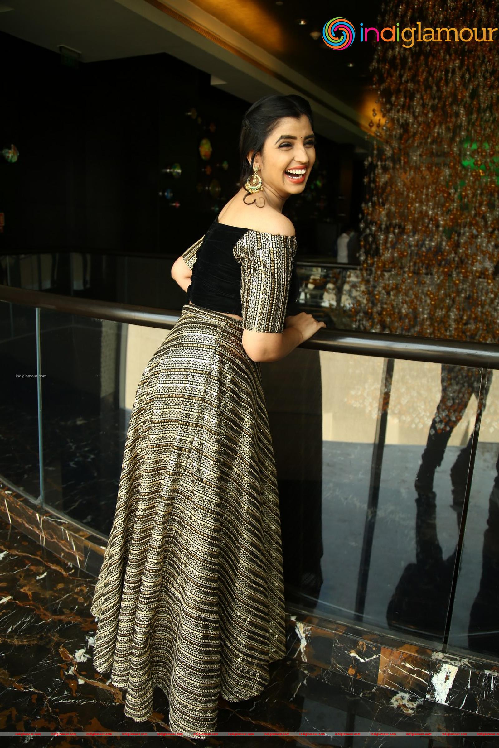 Syamala Actress hd photo