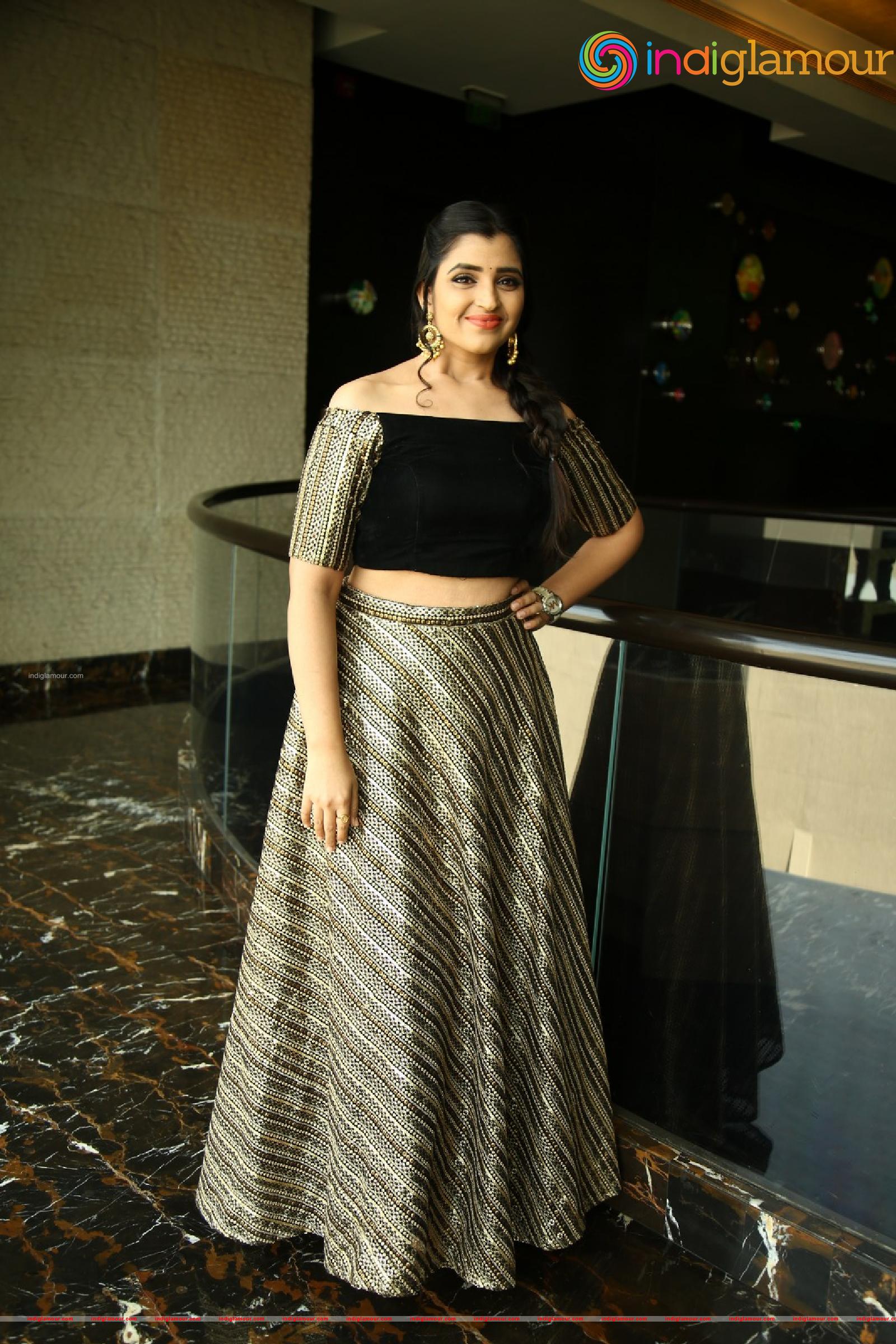 Syamala Actress hd photo