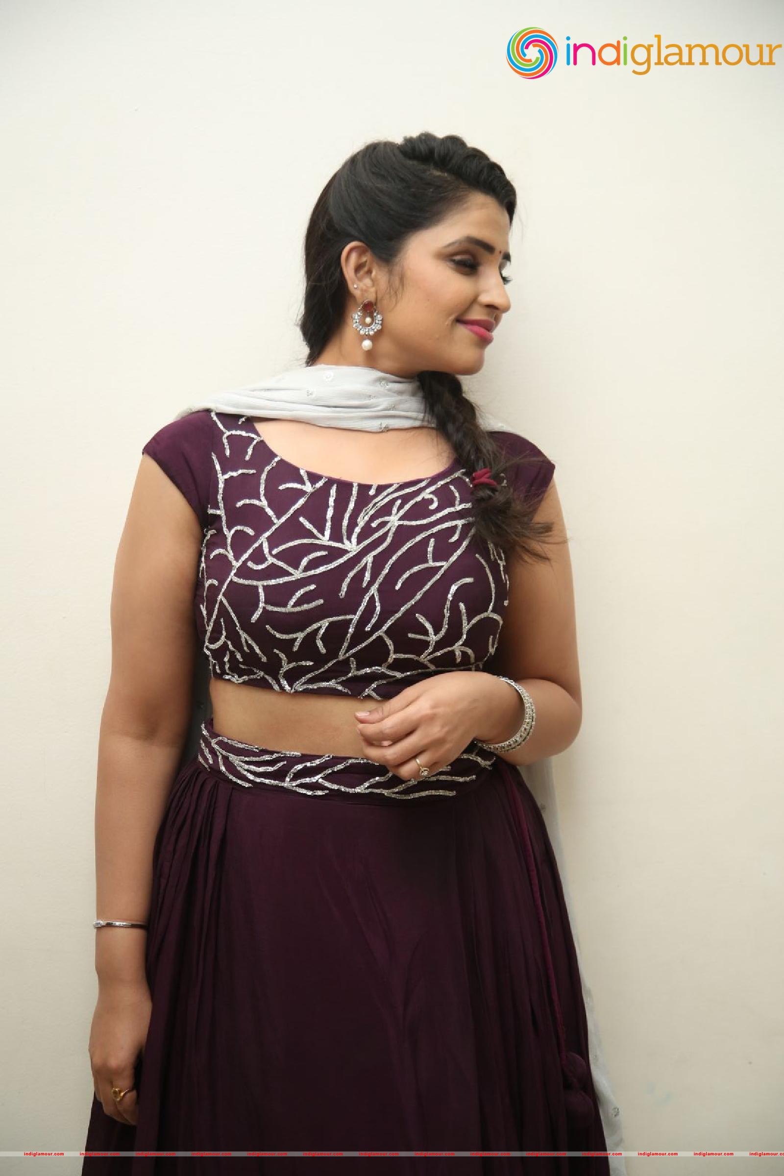 Syamala Actress hd photo