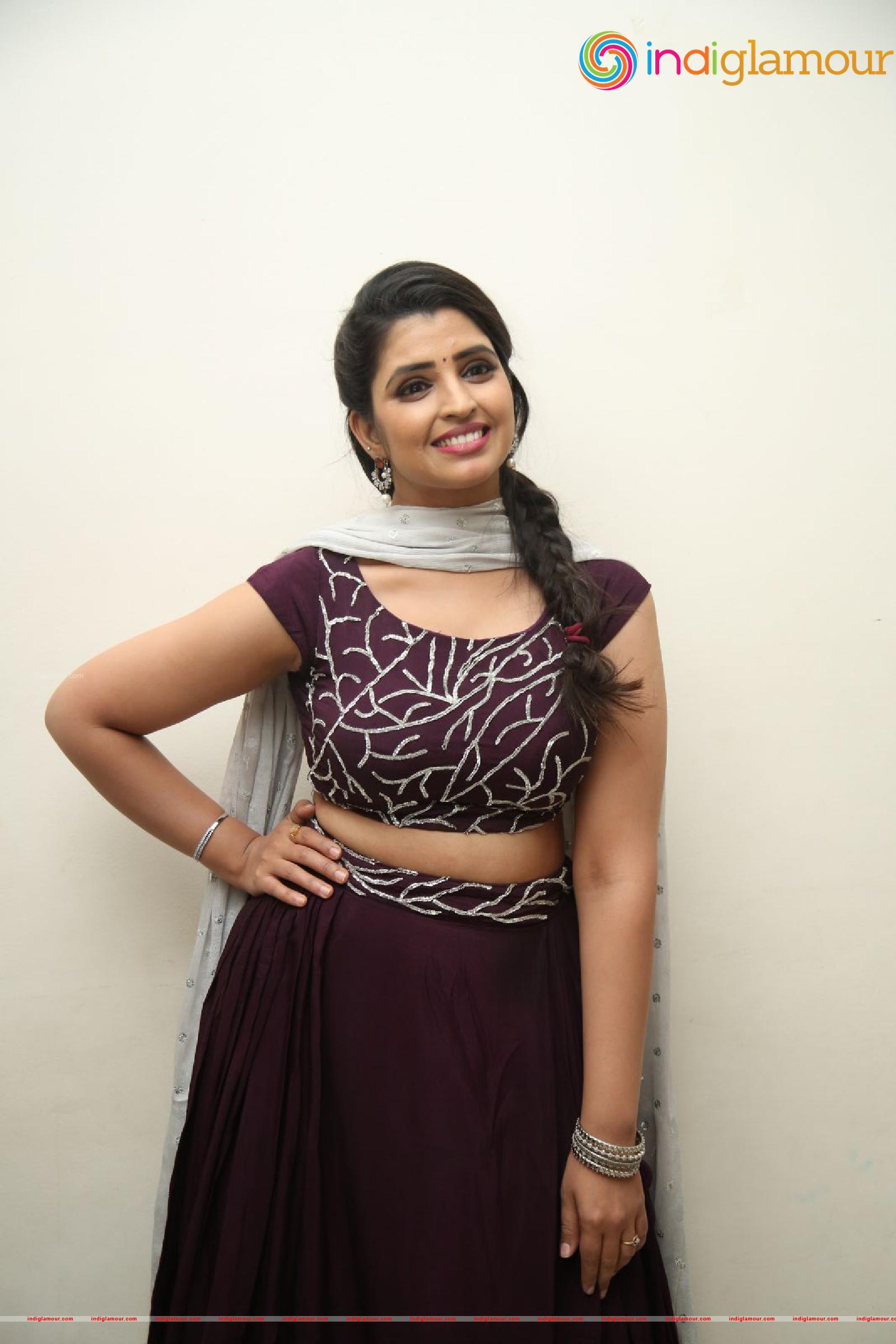 Syamala Actress hd photo