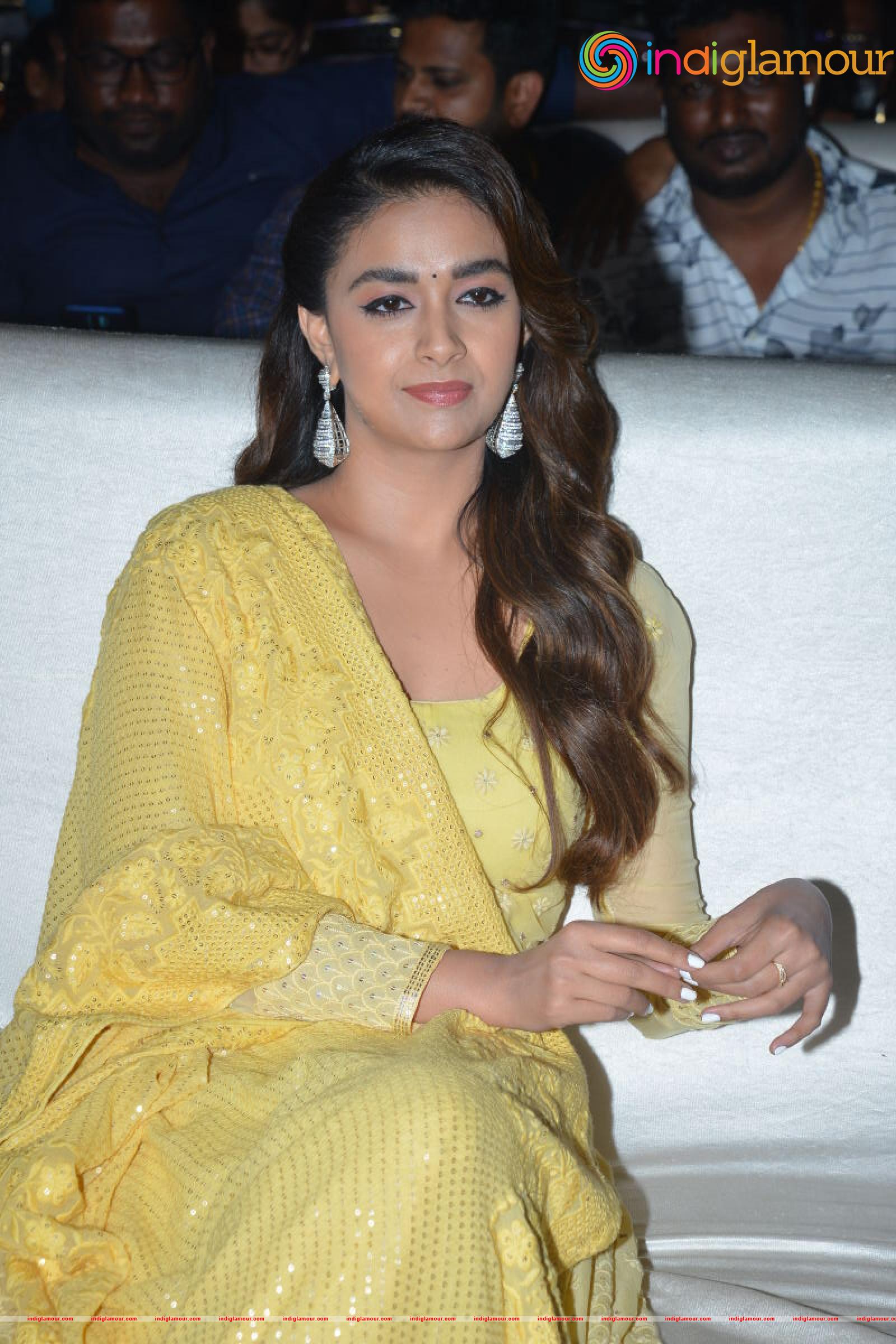 Keerthy Suresh Actress hd photo