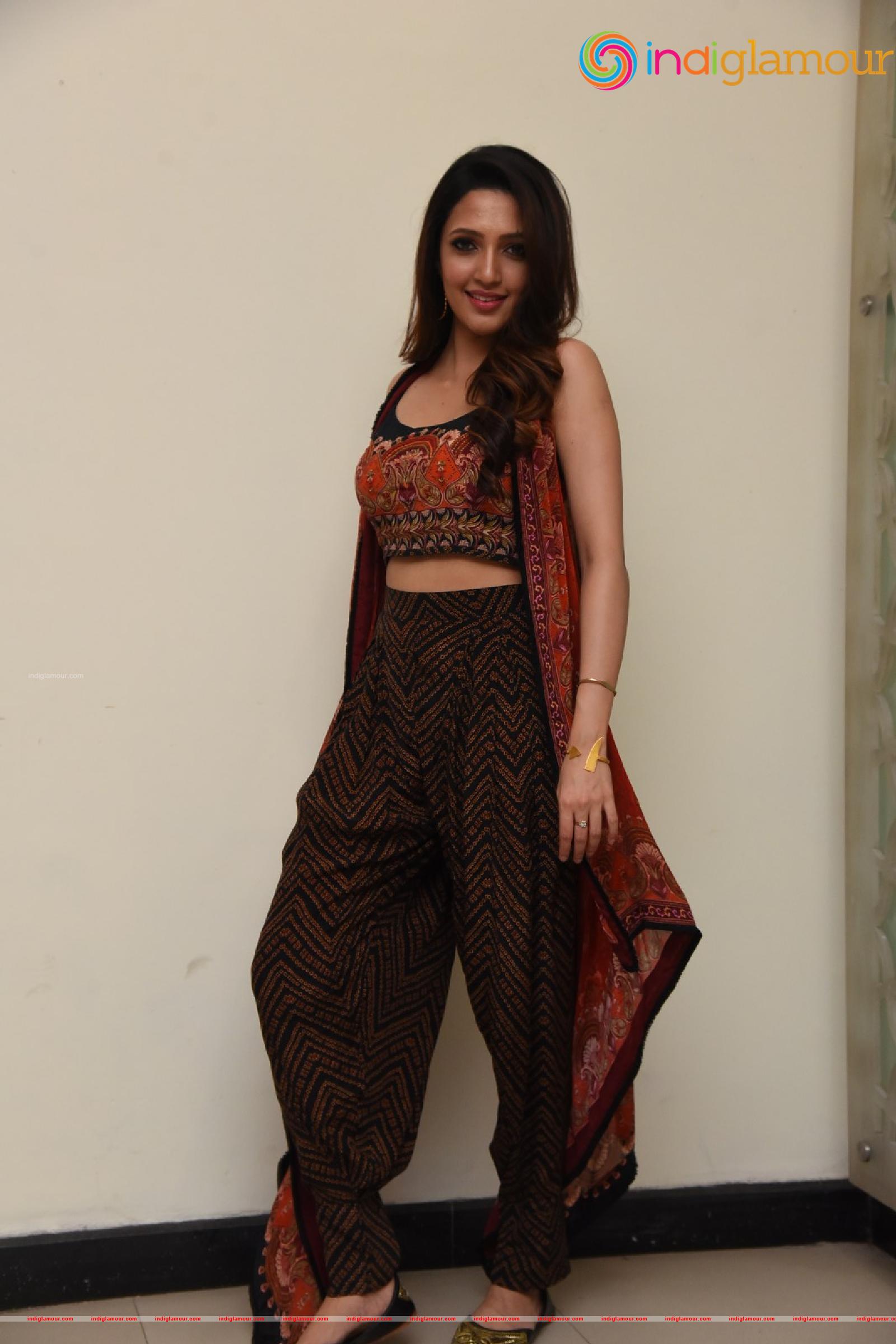 Neha Shetty Actress hd photo