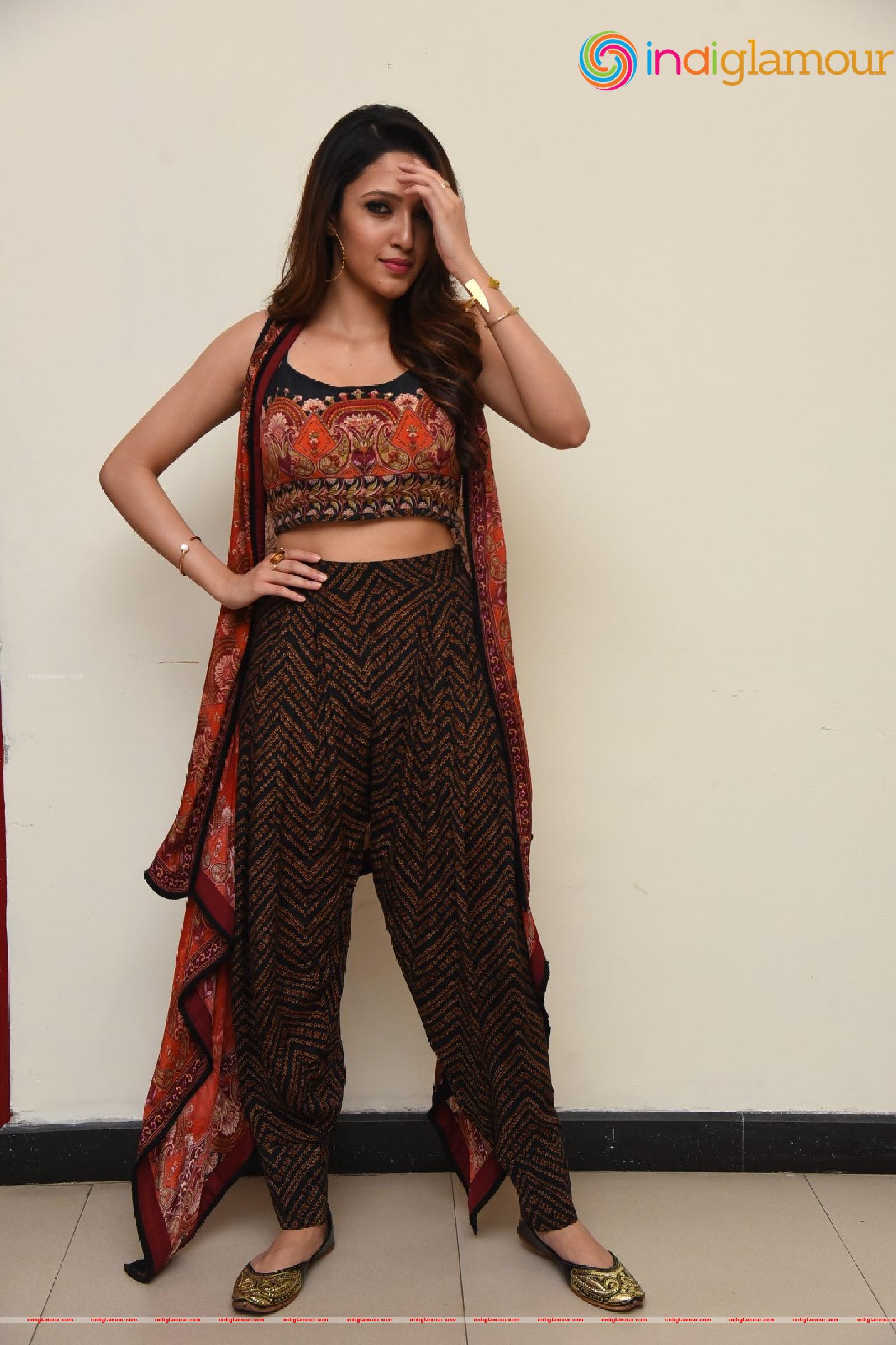 Neha Shetty Actress hd photo