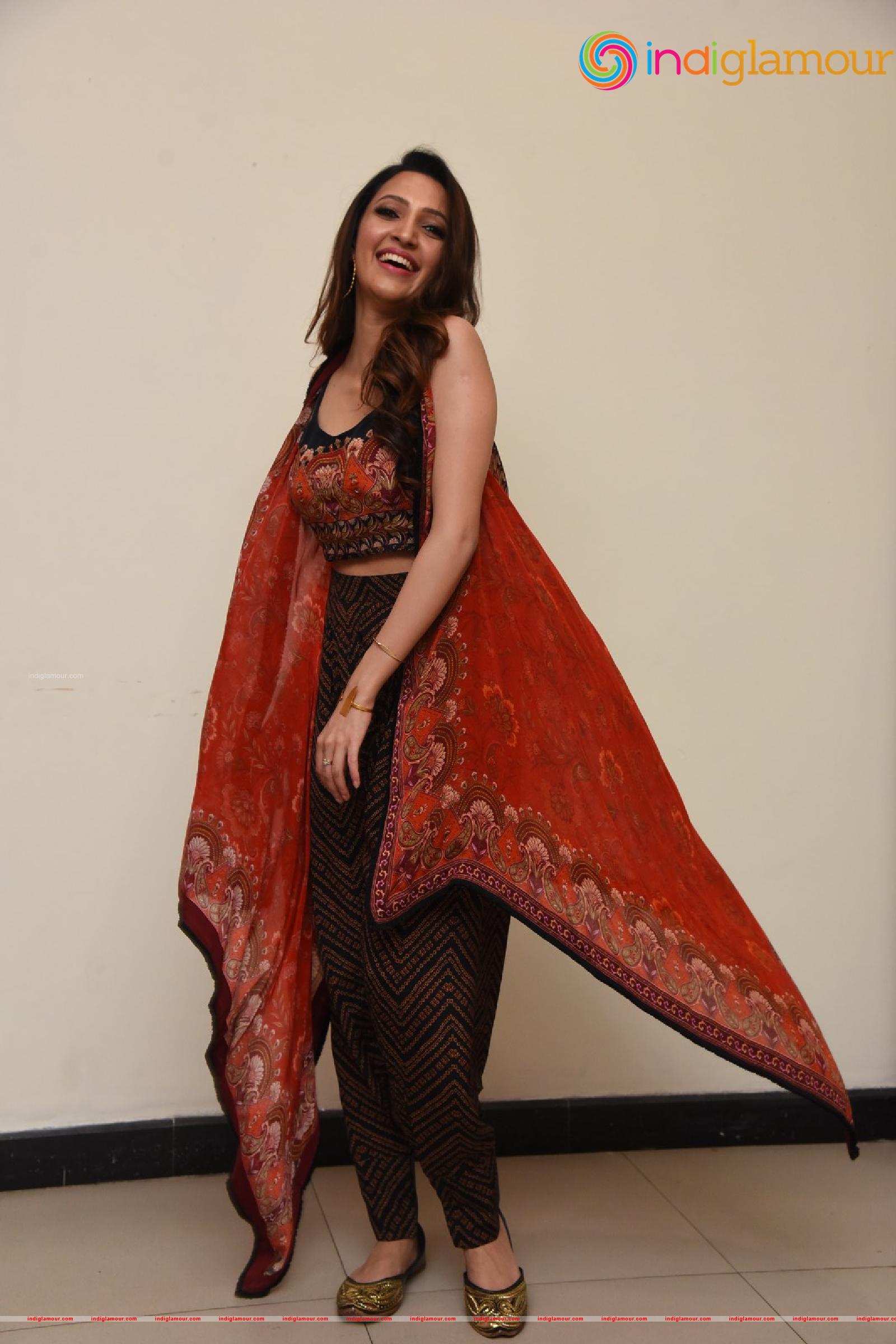 Neha Shetty Actress hd photo