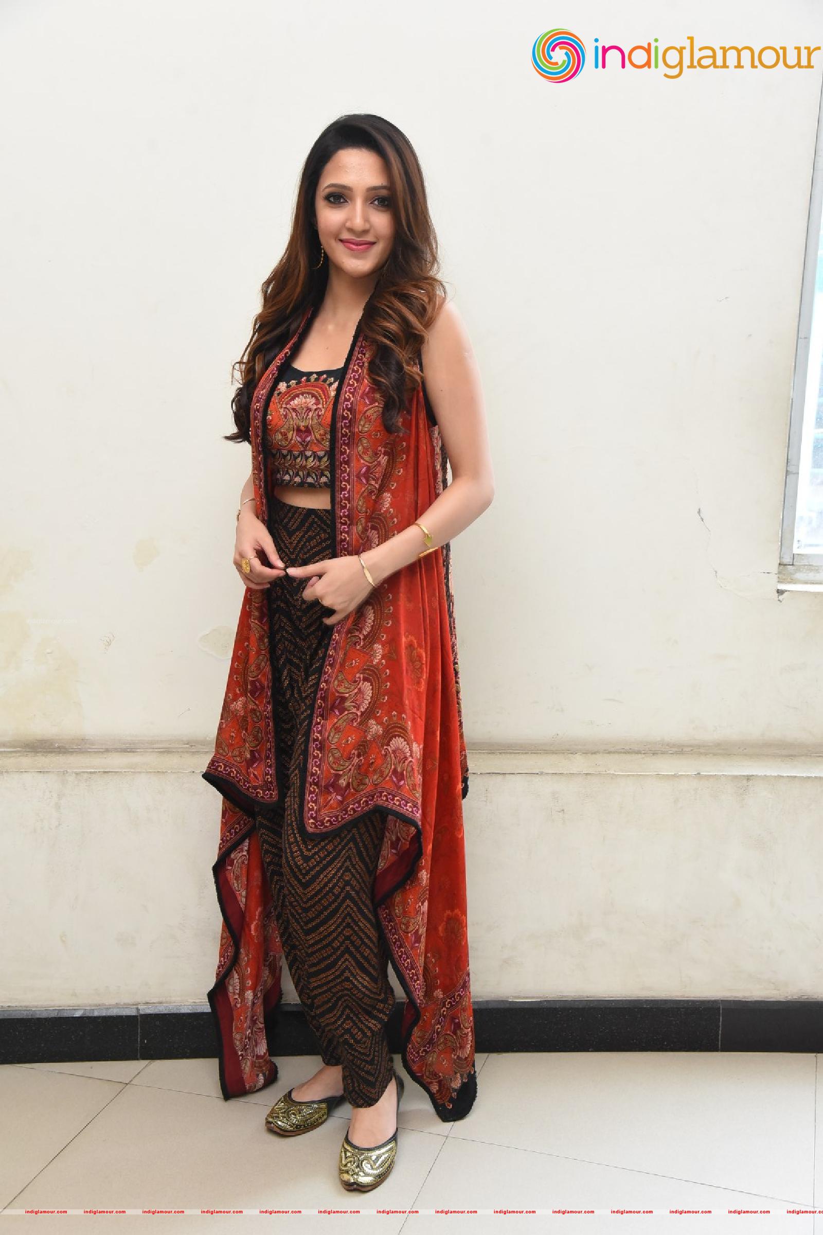 Neha Shetty Actress hd photo