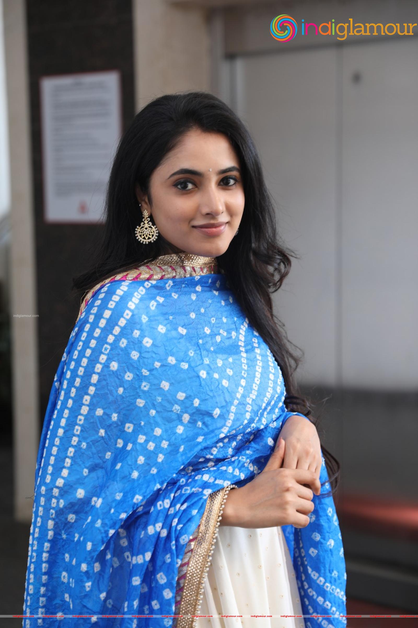 Priyanka Arul Mohan Actress hd photo