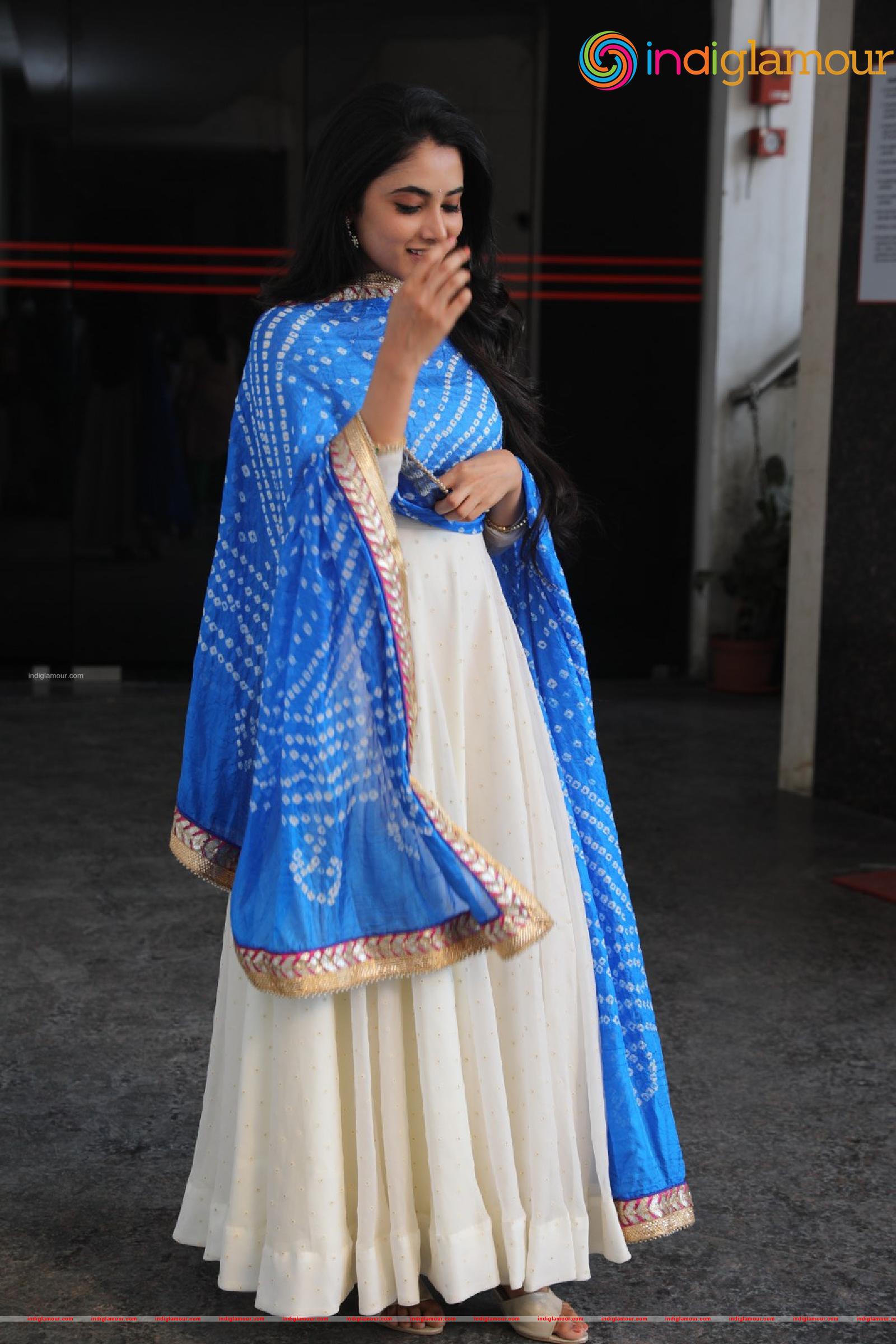 Priyanka Arul Mohan Actress hd photo